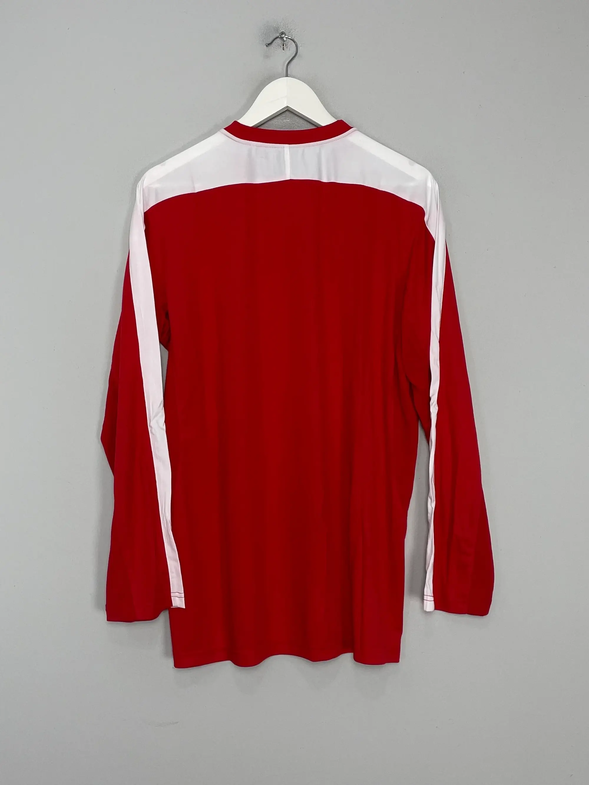 CULT KITS - 2008/10 NORTH KOREA L/S HOME SHIRT (XL) ERKE