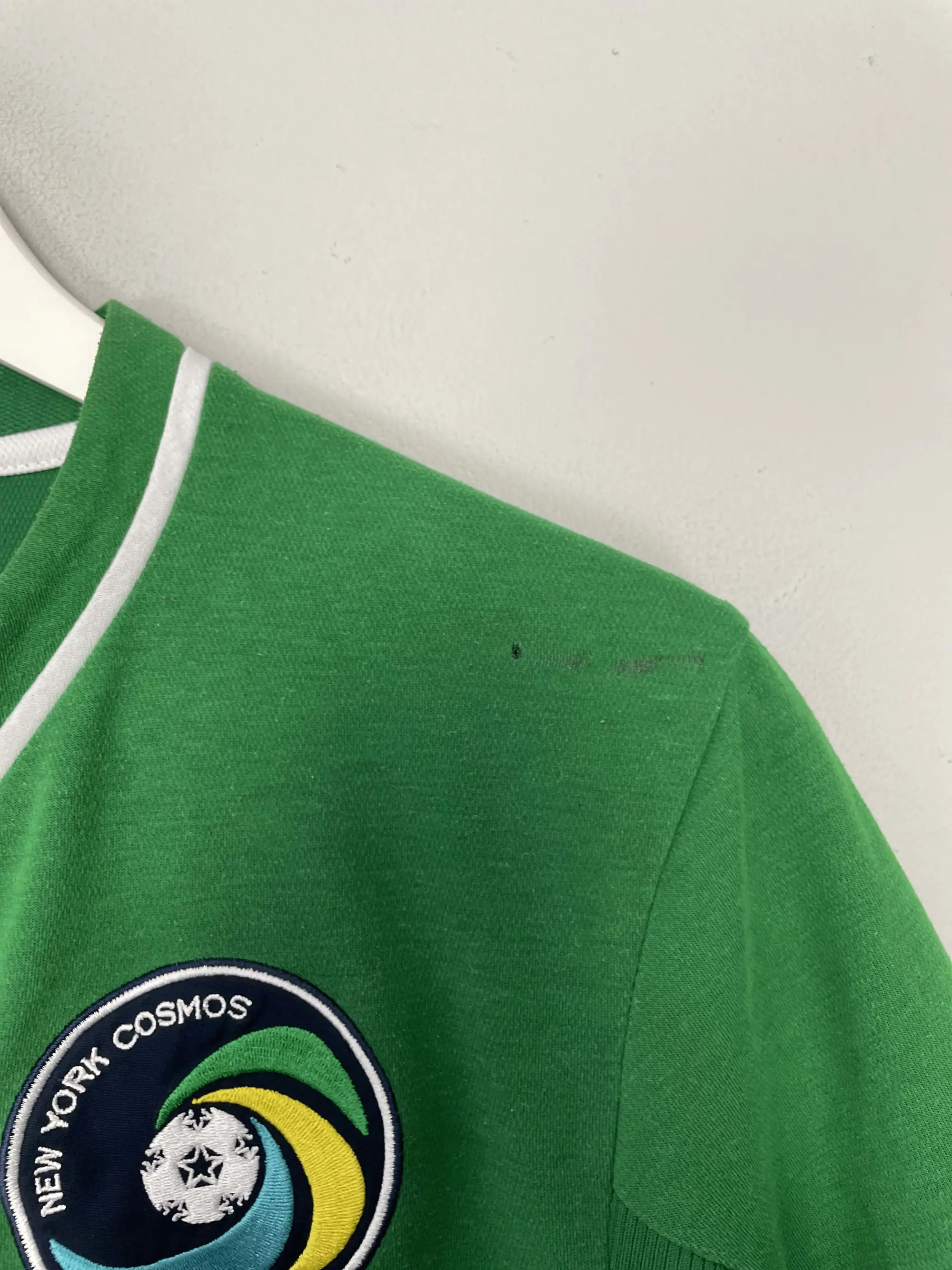 CULT KITS - 2011/12 NEW YORK COSMOS AWAY SHIRT (L) UMBRO