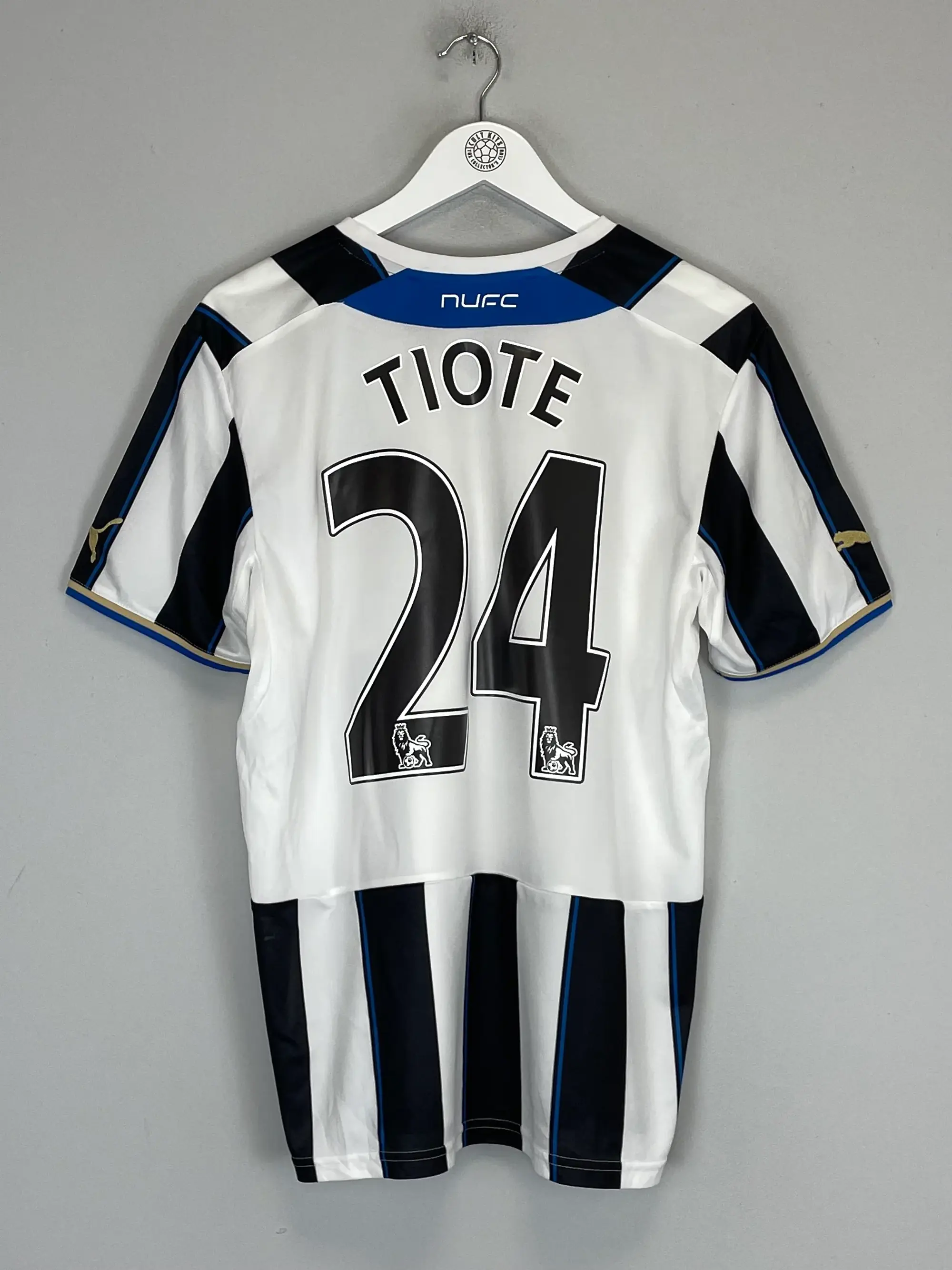 CULT KITS - 2013/14 NEWCASTLE TIOTE #24 HOME SHIRT (M) PUMA