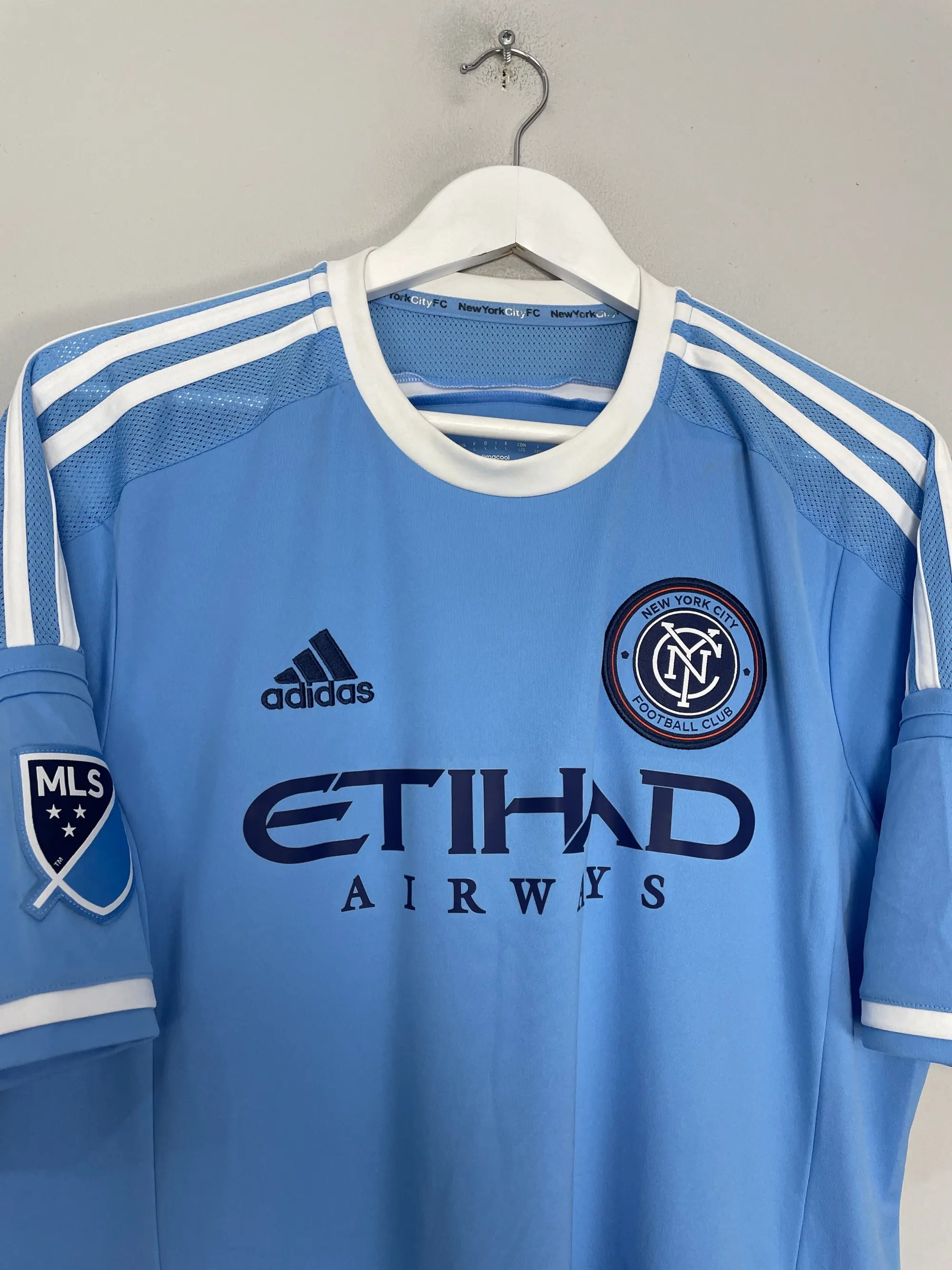CULT KITS - 2015/16 NEW YORK CITY DAVID VILLA #7 HOME SHIRT (L) ADIDAS