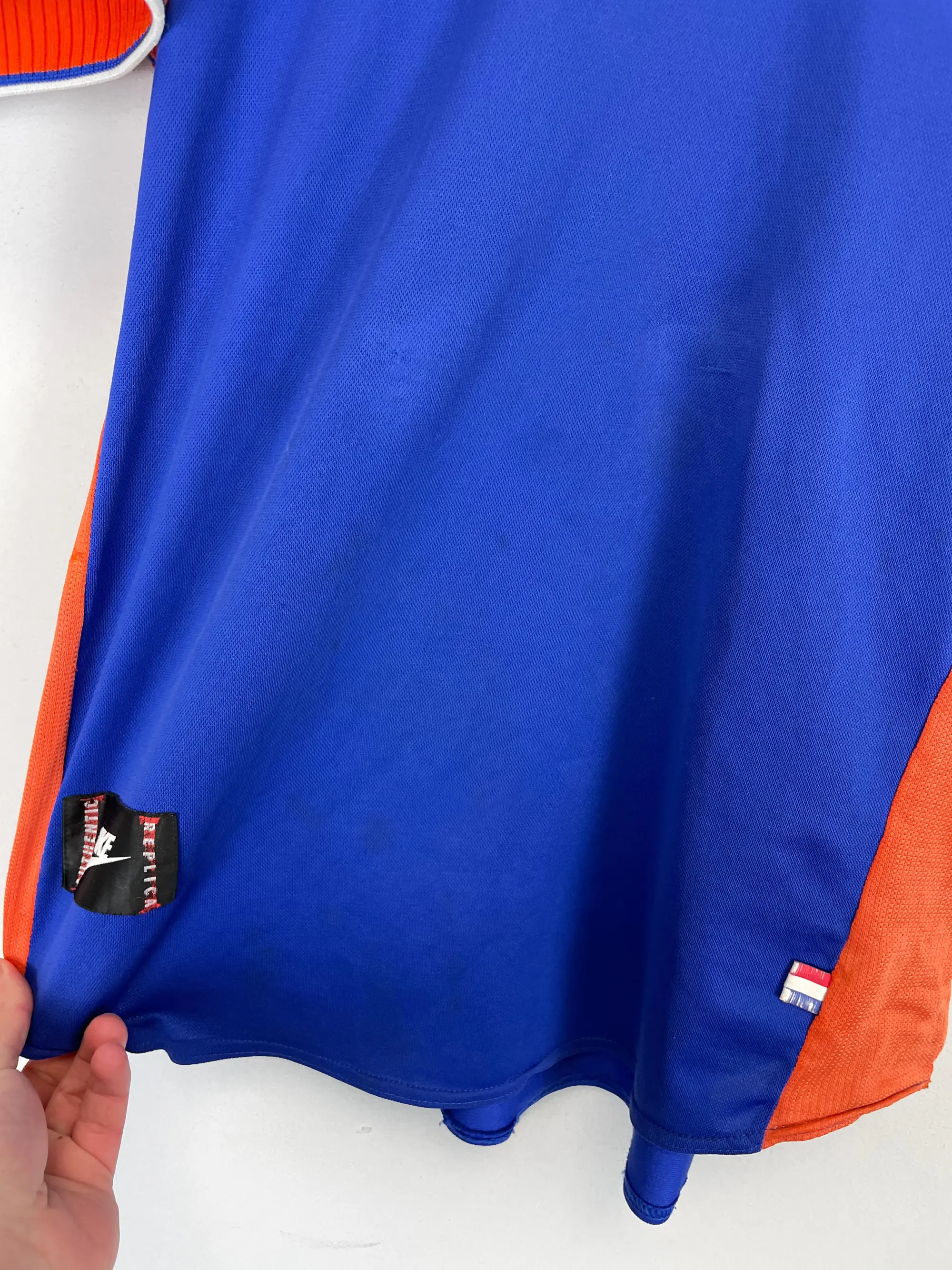 CULT KITS - 1997/98 NETHERLANDS AWAY SHIRT (M) NIKE