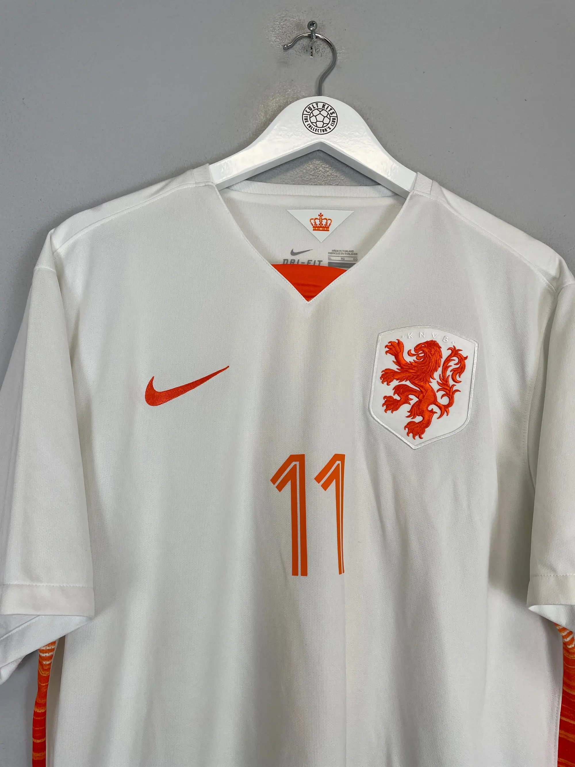 CULT KITS - 2015/16 NETHERLANDS ROBBEN #11 AWAY SHIRT (XL) NIKE