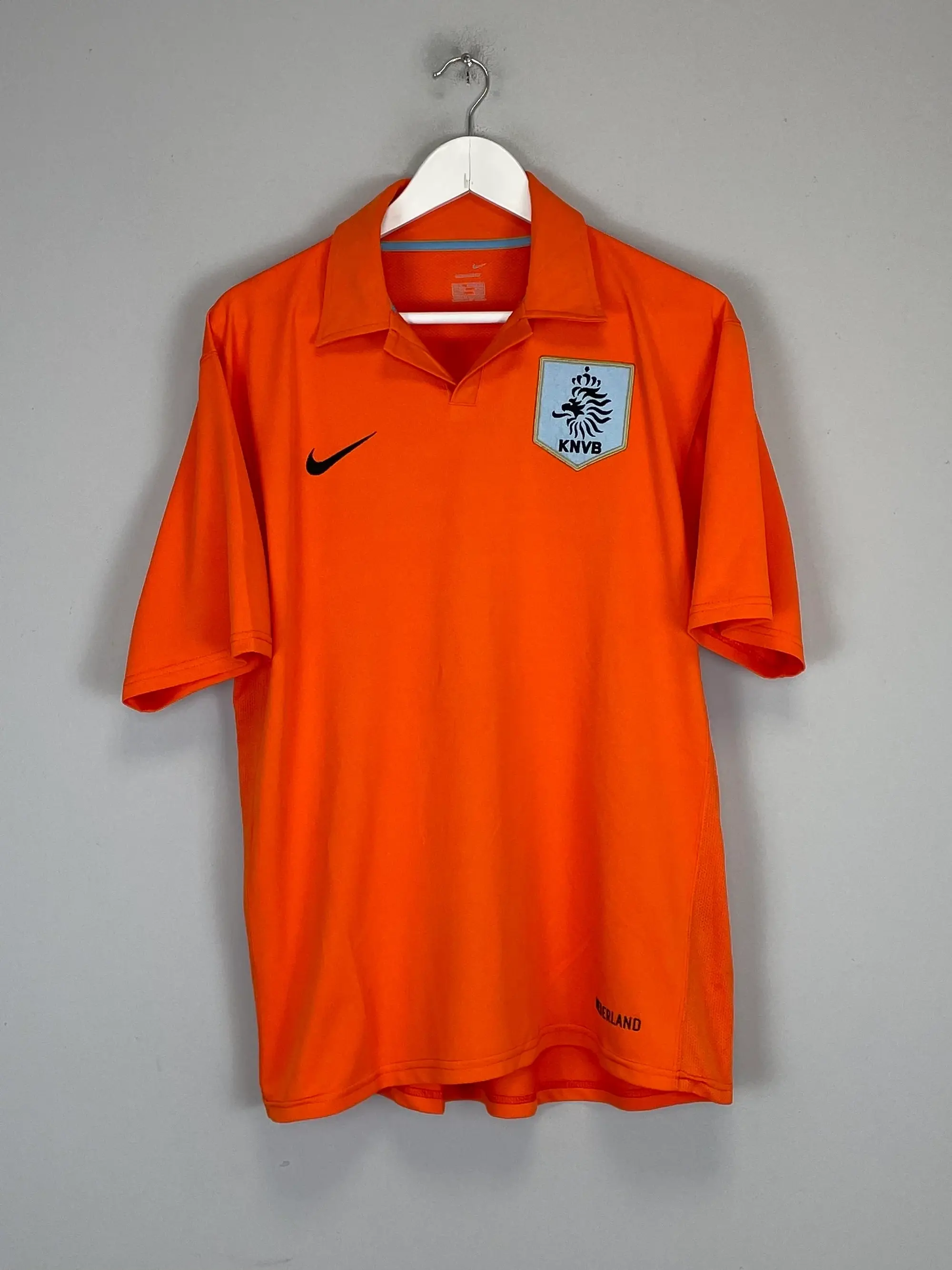 CULT KITS - 2006/08 NETHERLANDS HOME SHIRT (L) NIKE