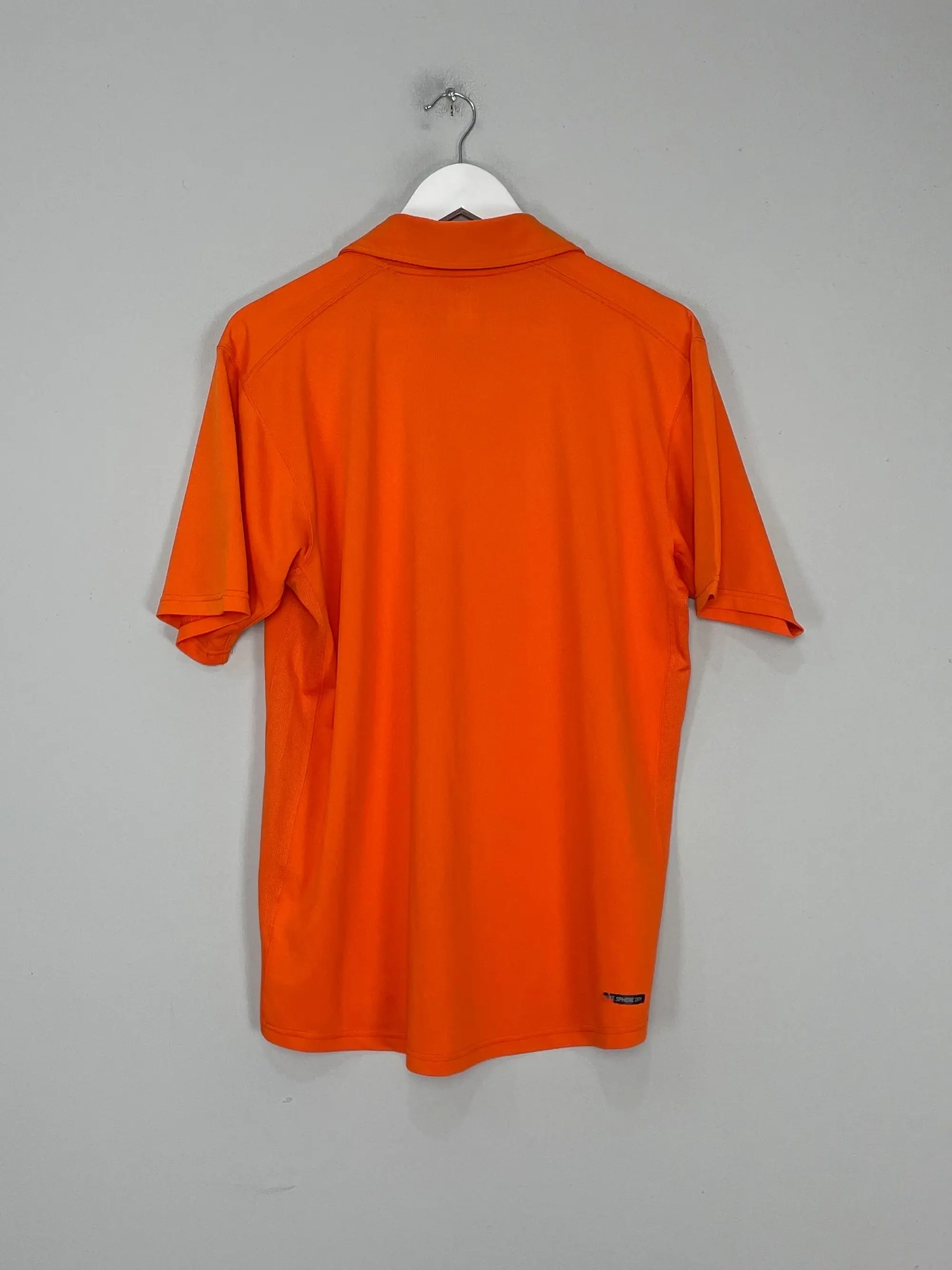 CULT KITS - 2006/07 NETHERLANDS HOME SHIRT (L) NIKE