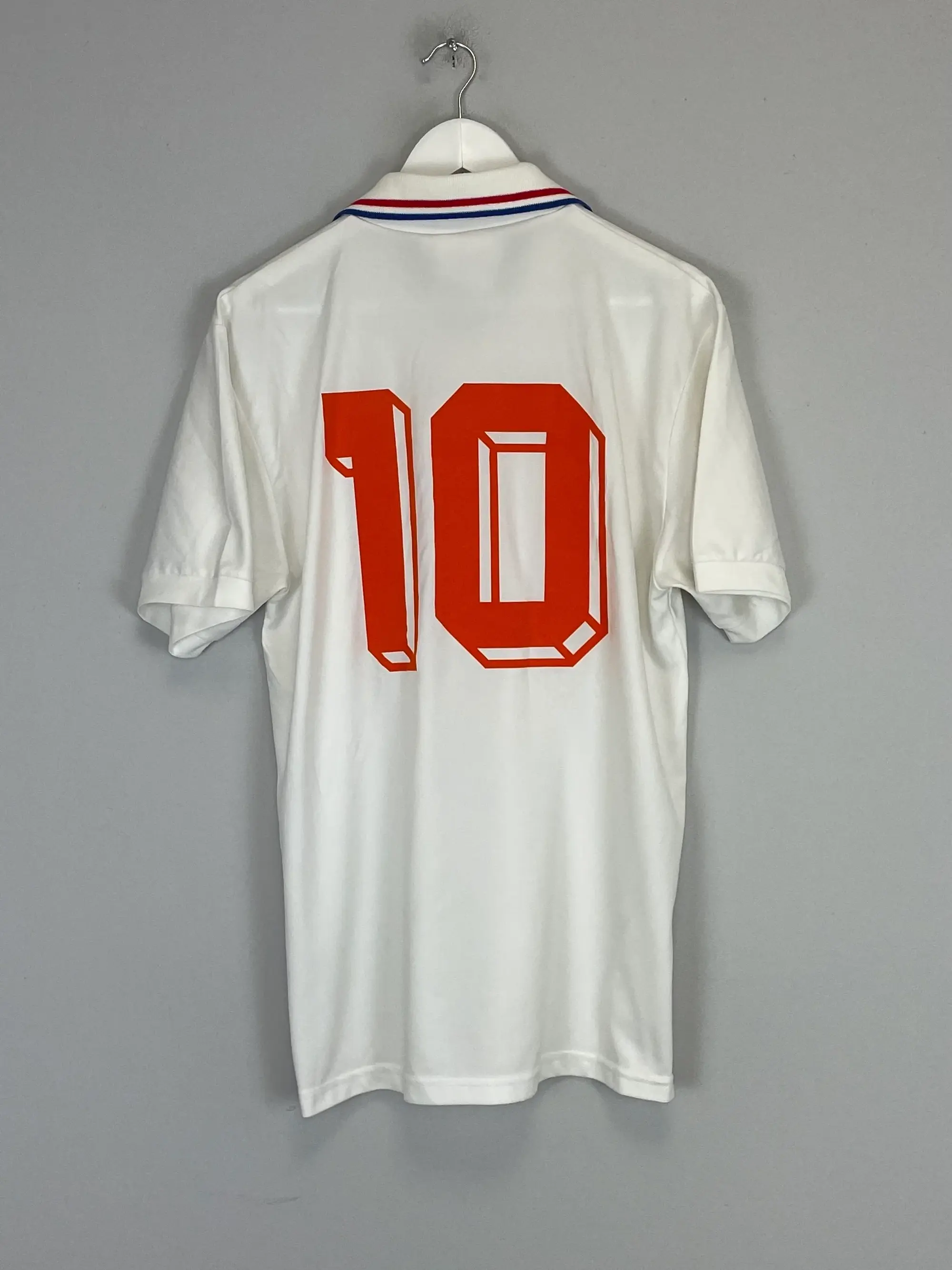 CULT KITS - 1992/94 NETHERLANDS #10 AWAY SHIRT (L) LOTTO