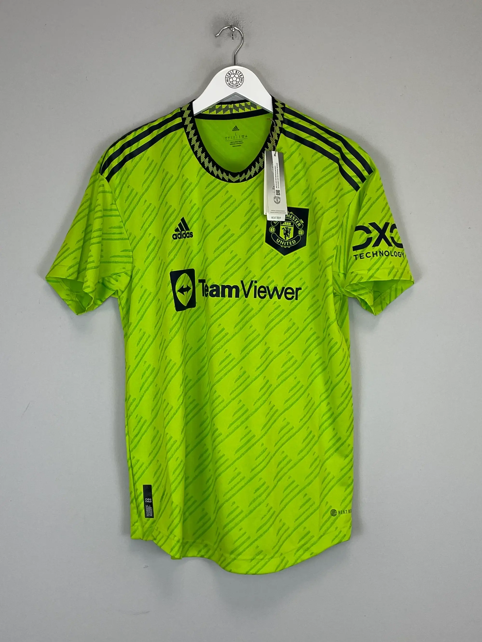 Cult Kits | 2022/23 MANCHESTER UNITED *BNWT* THIRD SHIRT ADIDAS, Medium / Manchester United / 2022