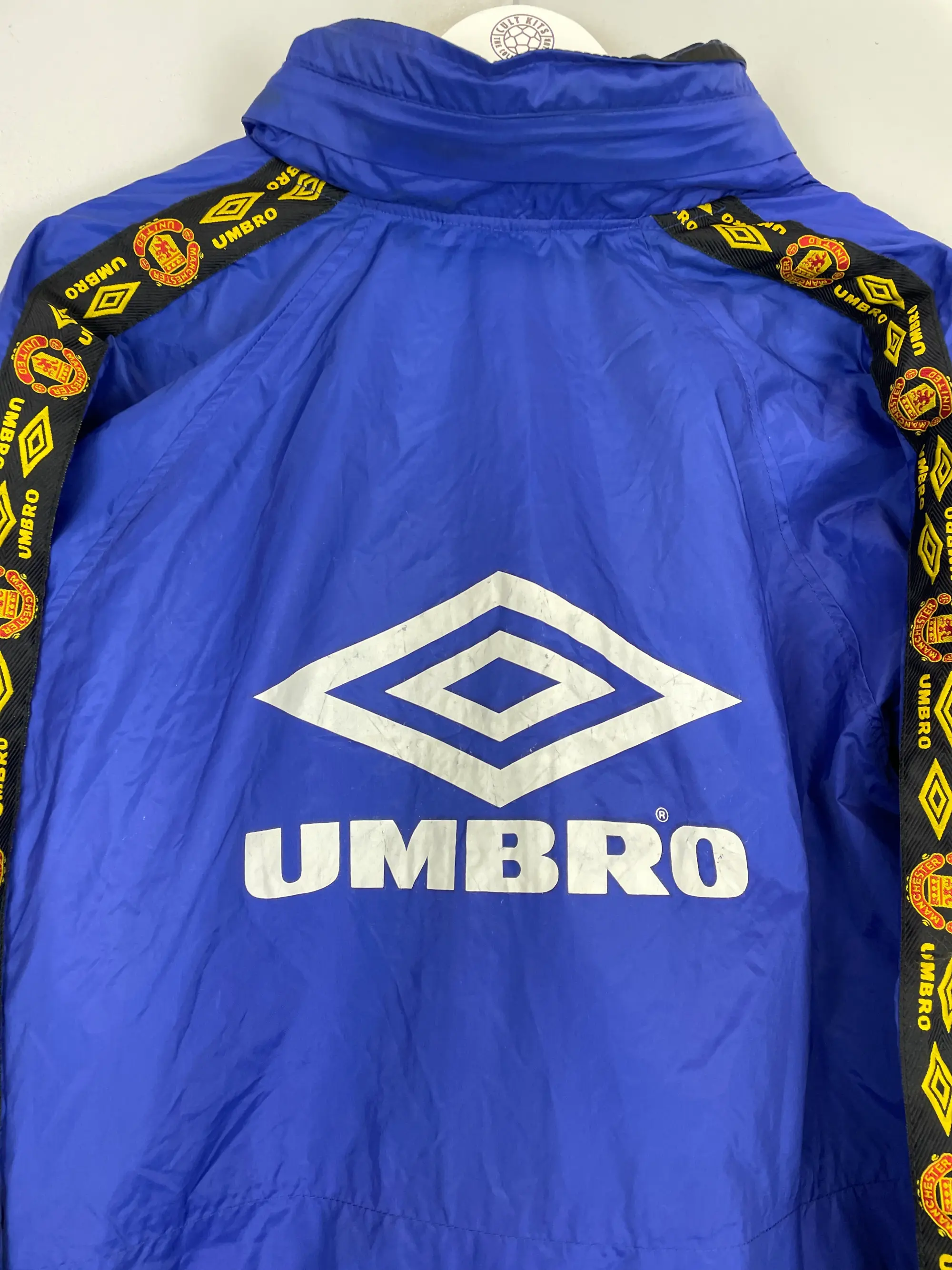 CULT KITS - 1996/98 MANCHESTER UNITED TRACK JACKET (L) UMBRO