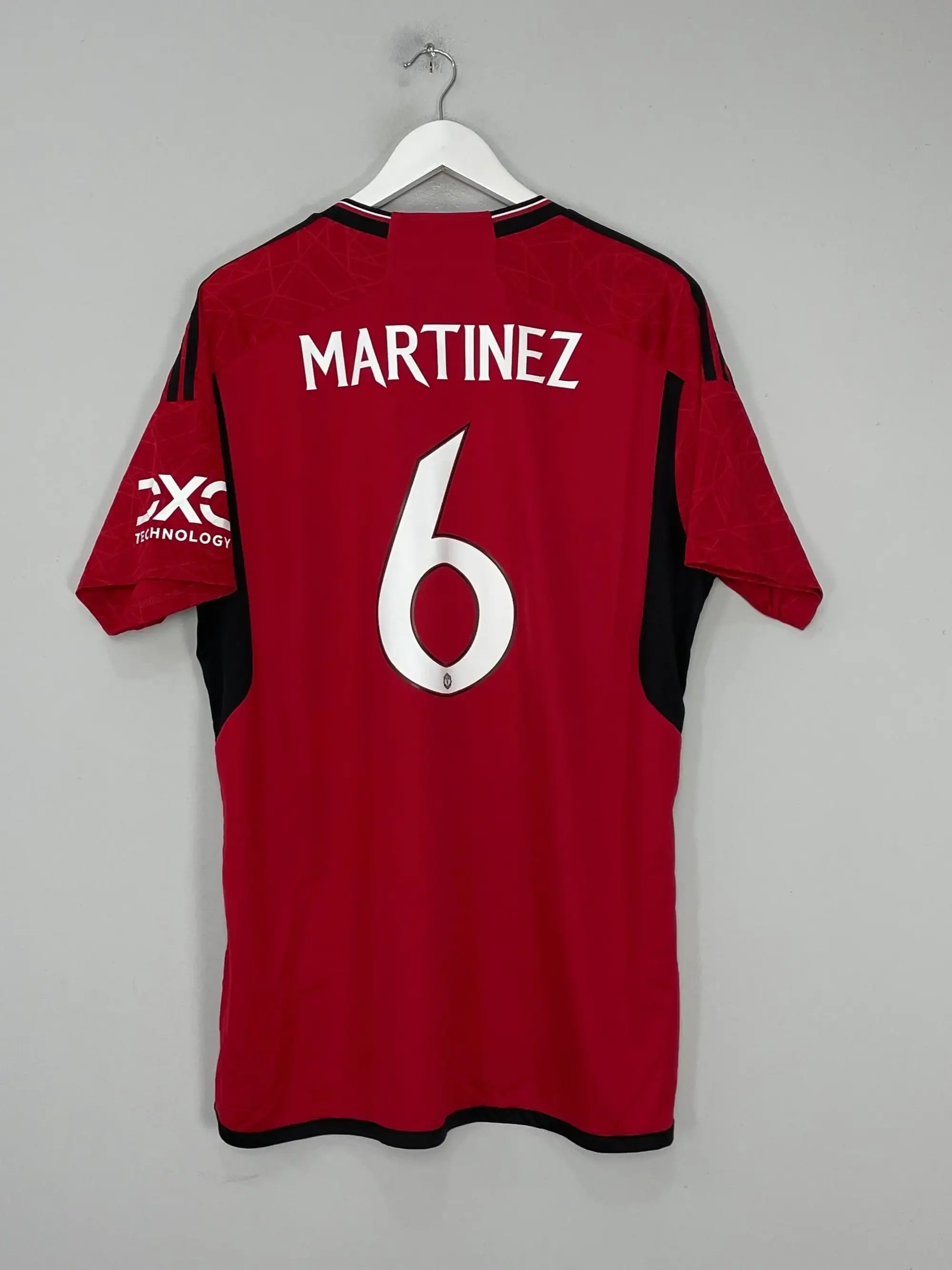 CULT KITS - 2023/24 MANCHESTER UNITED MARTINEZ #6 HOME SHIRT (XL) ADIDAS