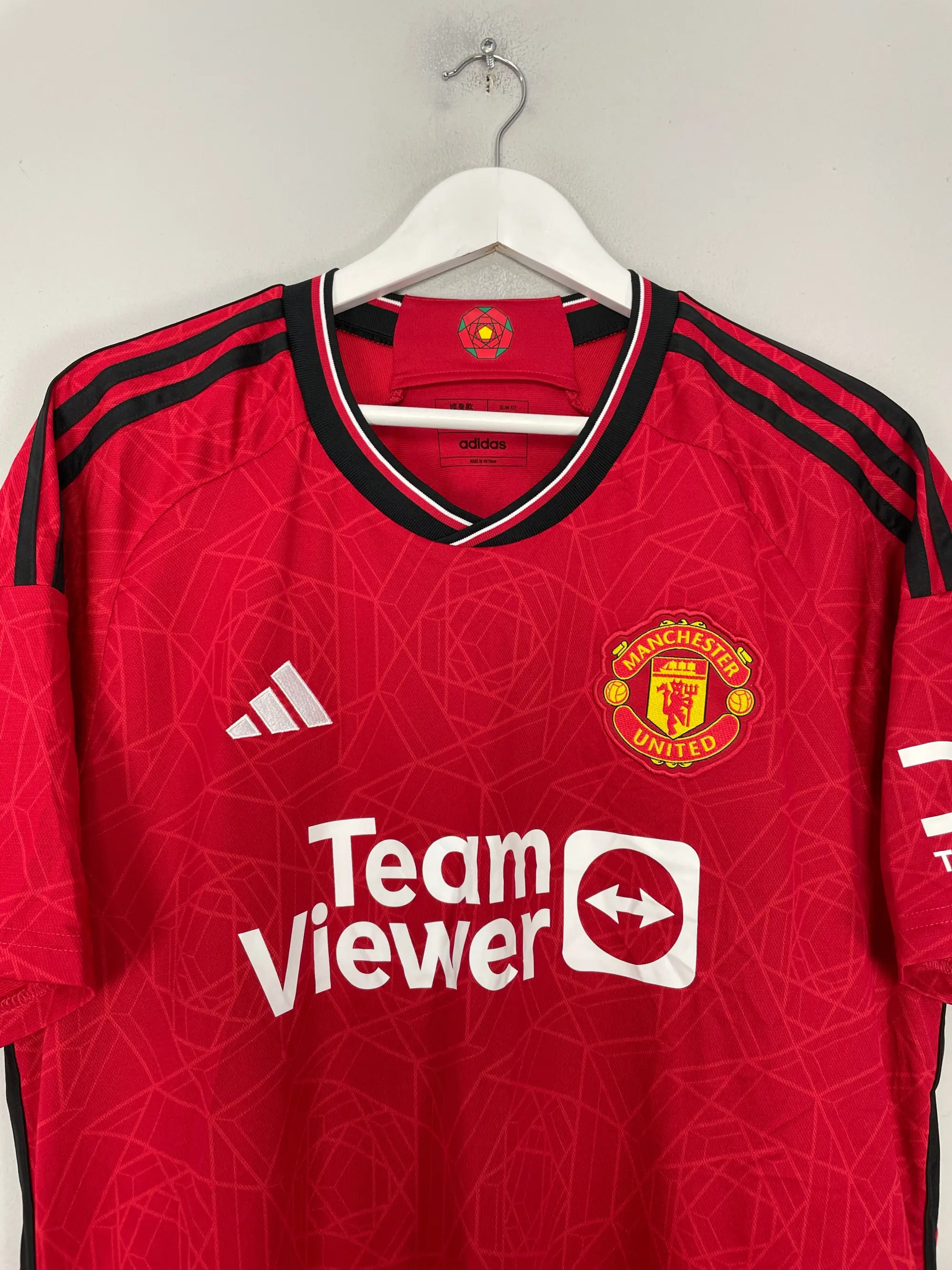 CULT KITS - 2023/24 MANCHESTER UNITED MARTINEZ #6 HOME SHIRT (XL) ADIDAS