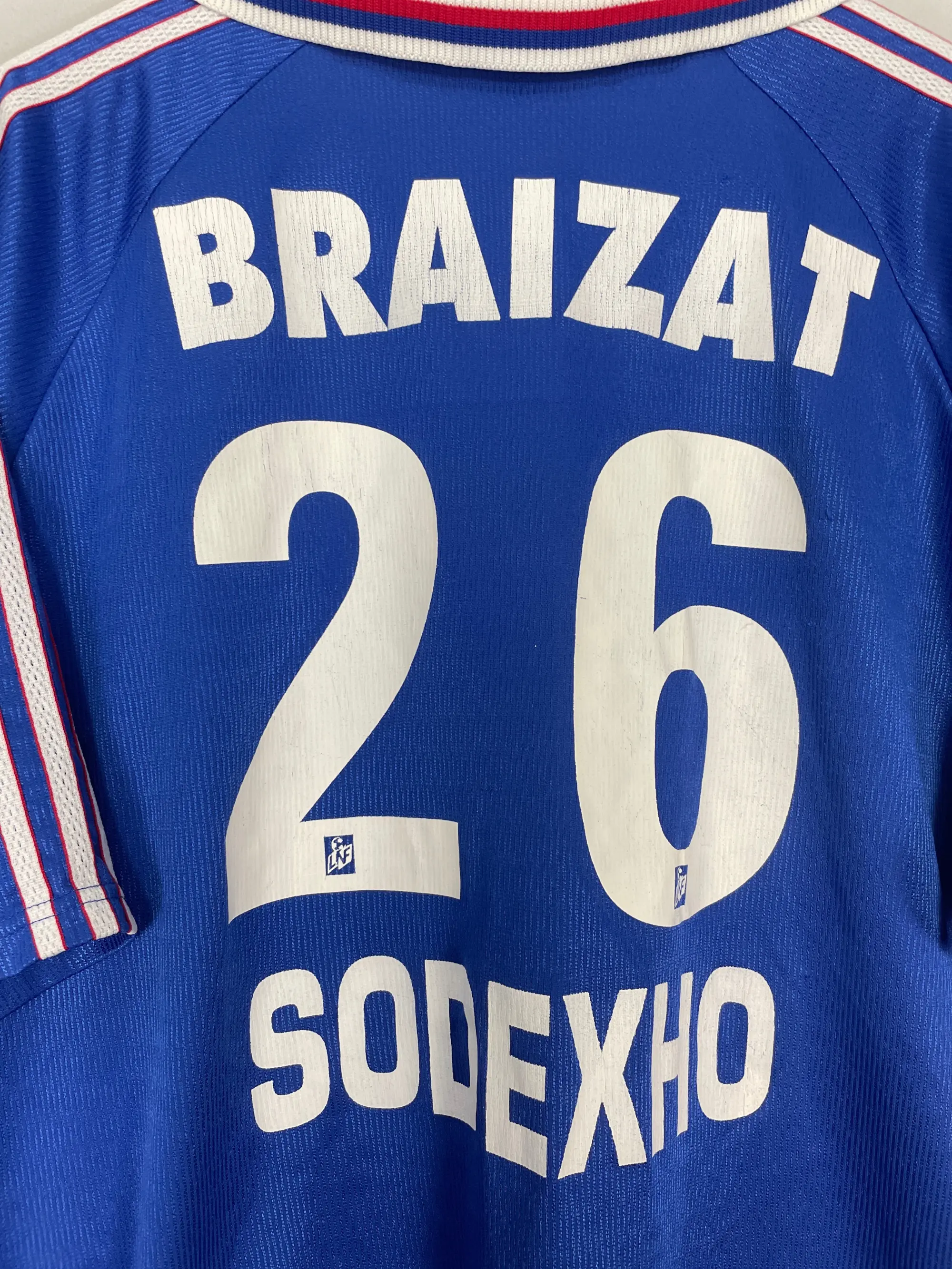 CULT KITS - 1998/99 LYON BRAIZAT #26 *MATCH ISSUE* AWAY SHIRT (XL) ADIDAS