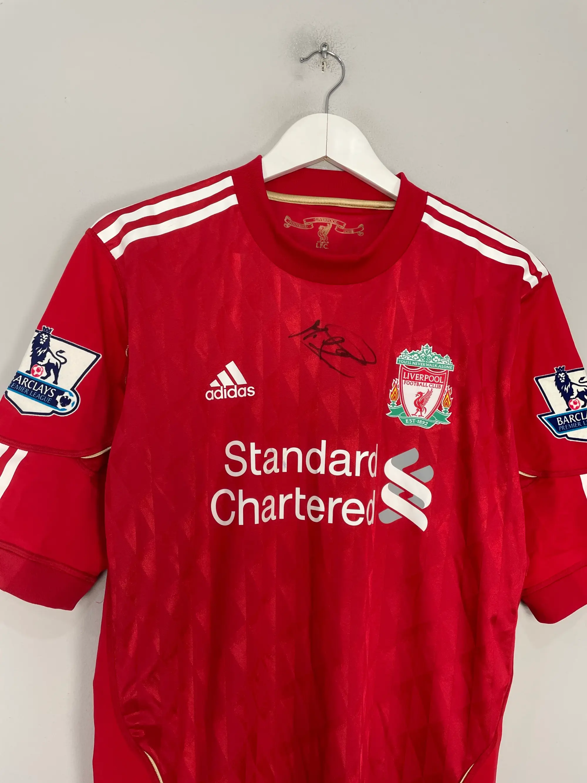 CULT KITS - 2010/12 LIVERPOOL AGGER #5 *MATCH ISSUE + SIGNED* HOME SHIRT (XL) ADIDAS