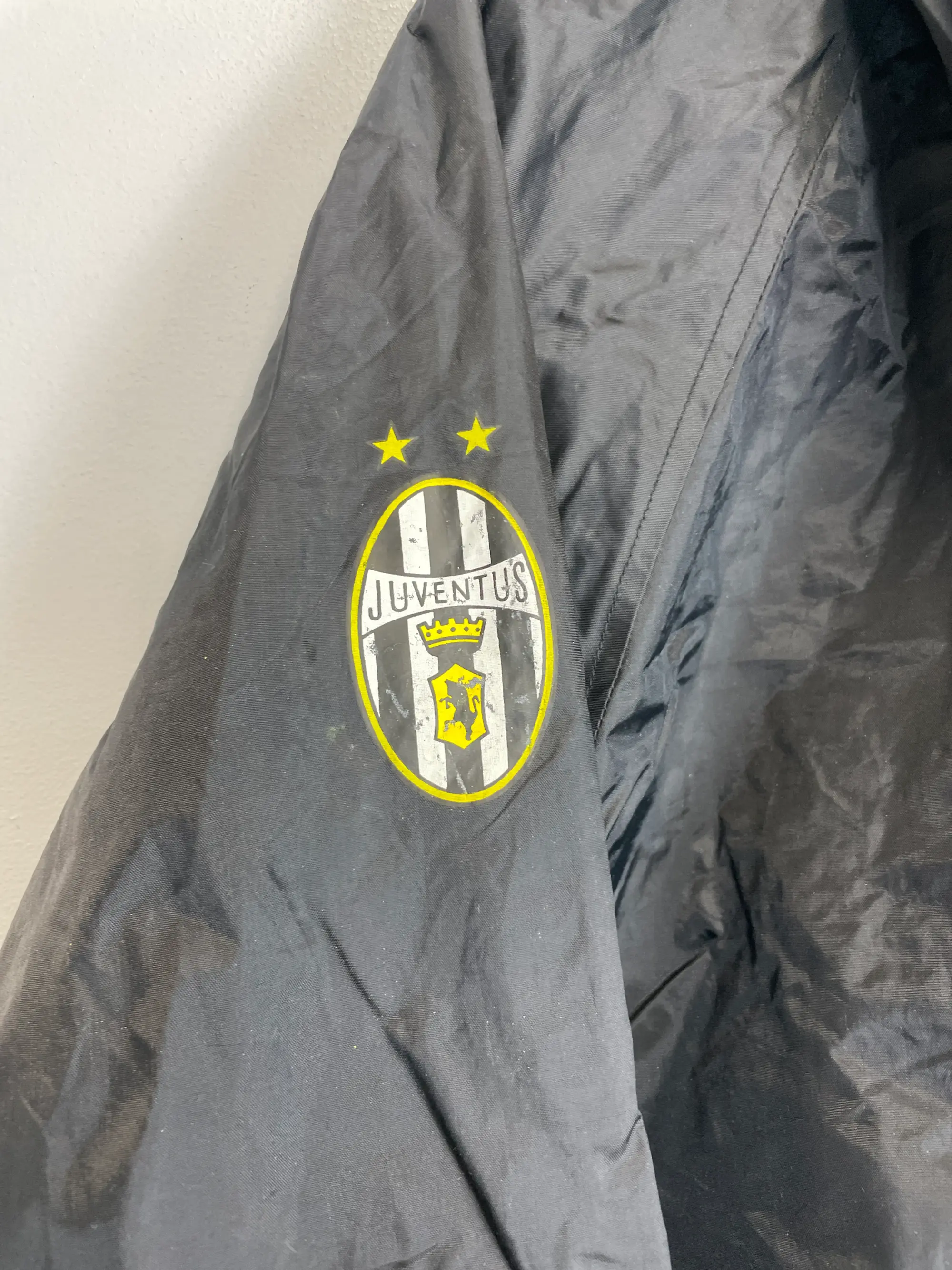 CULT KITS - 1995/97 JUVENTUS WINDBREAKER JACKET (L) KAPPA
