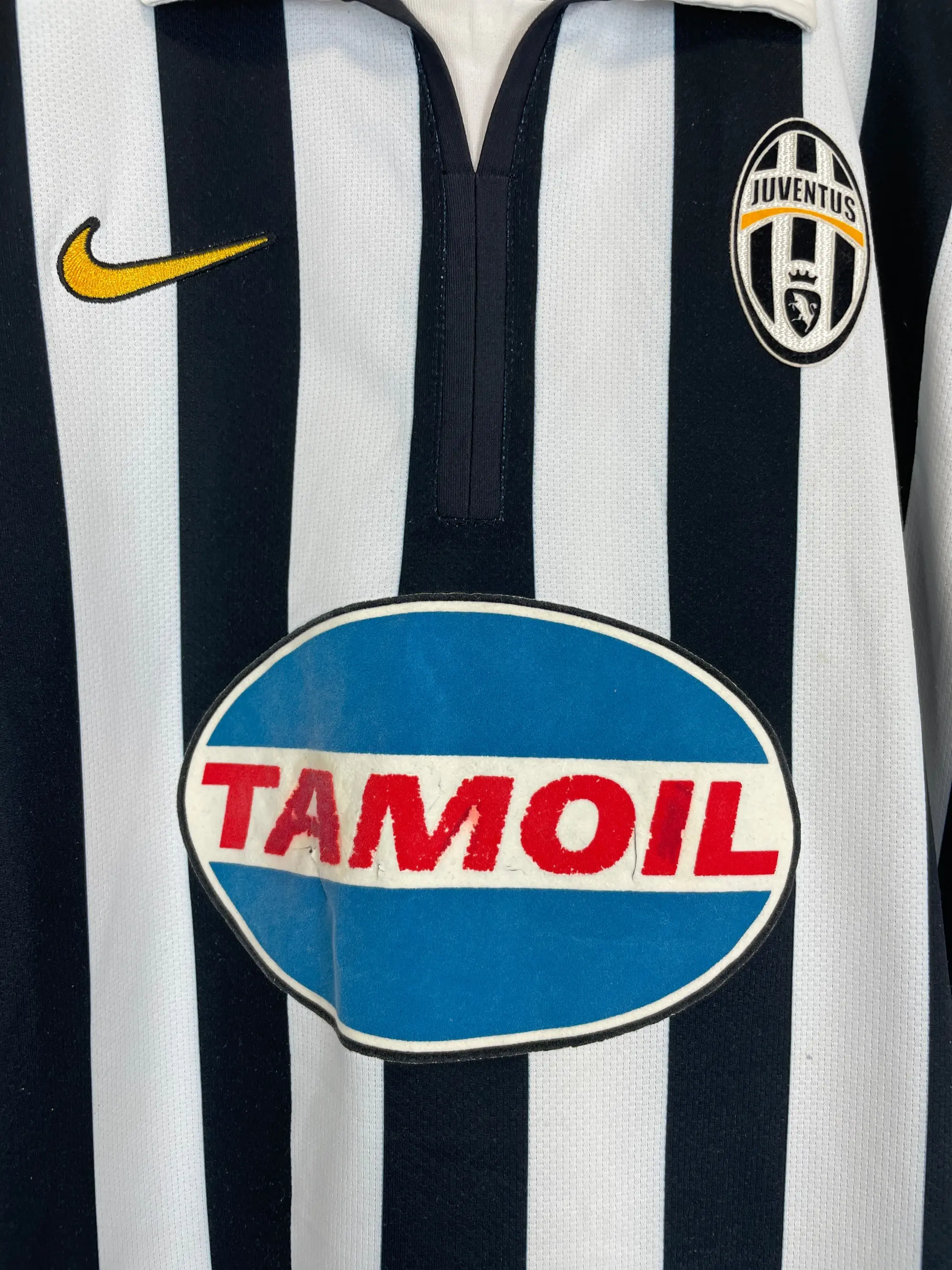 CULT KITS - 2006/07 JUVENTUS HOME SHIRT (L) NIKE