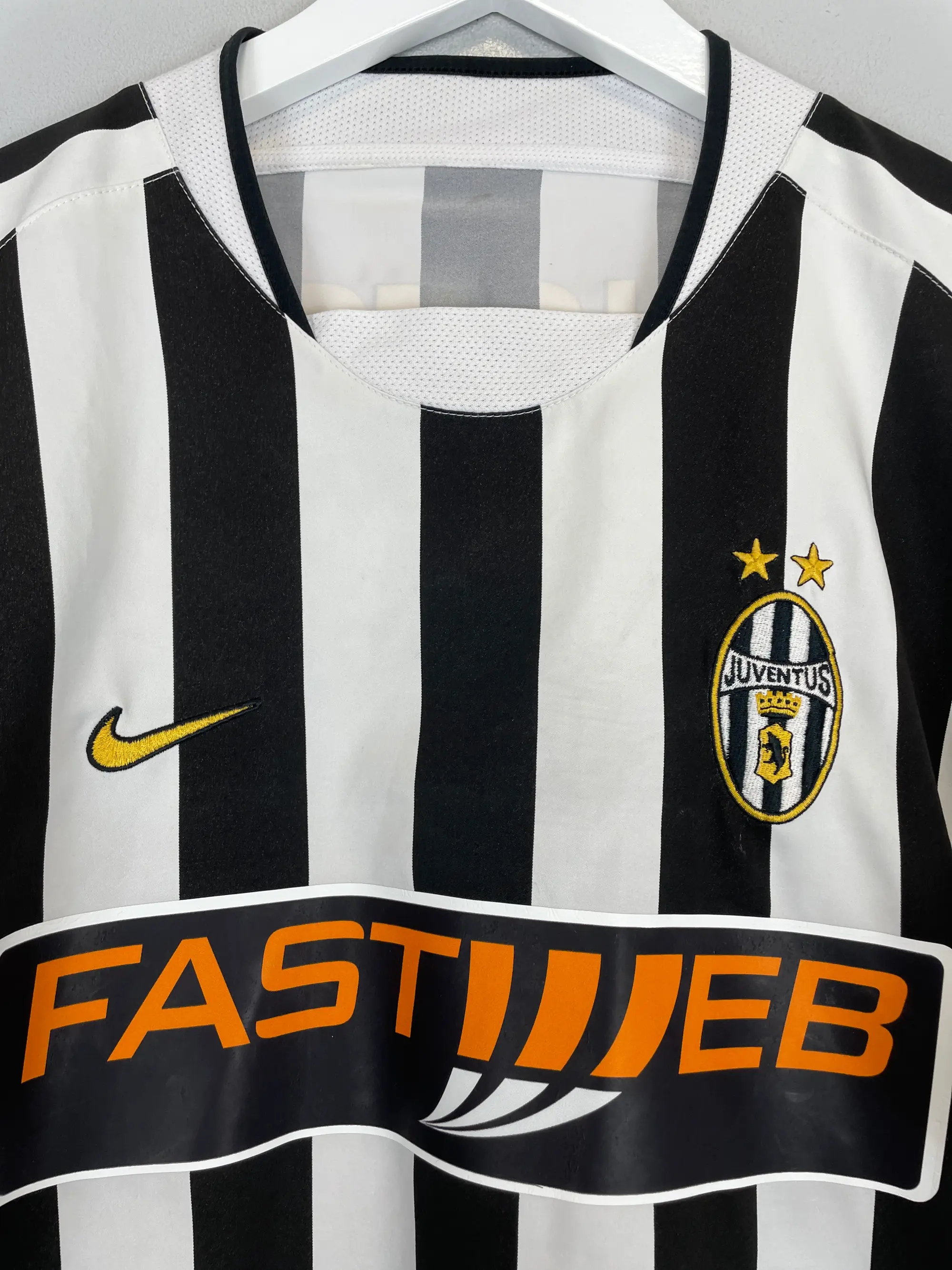 CULT KITS - 2003/04 JUVENTUS BUFFON #1 HOME SHIRT (L) NIKE