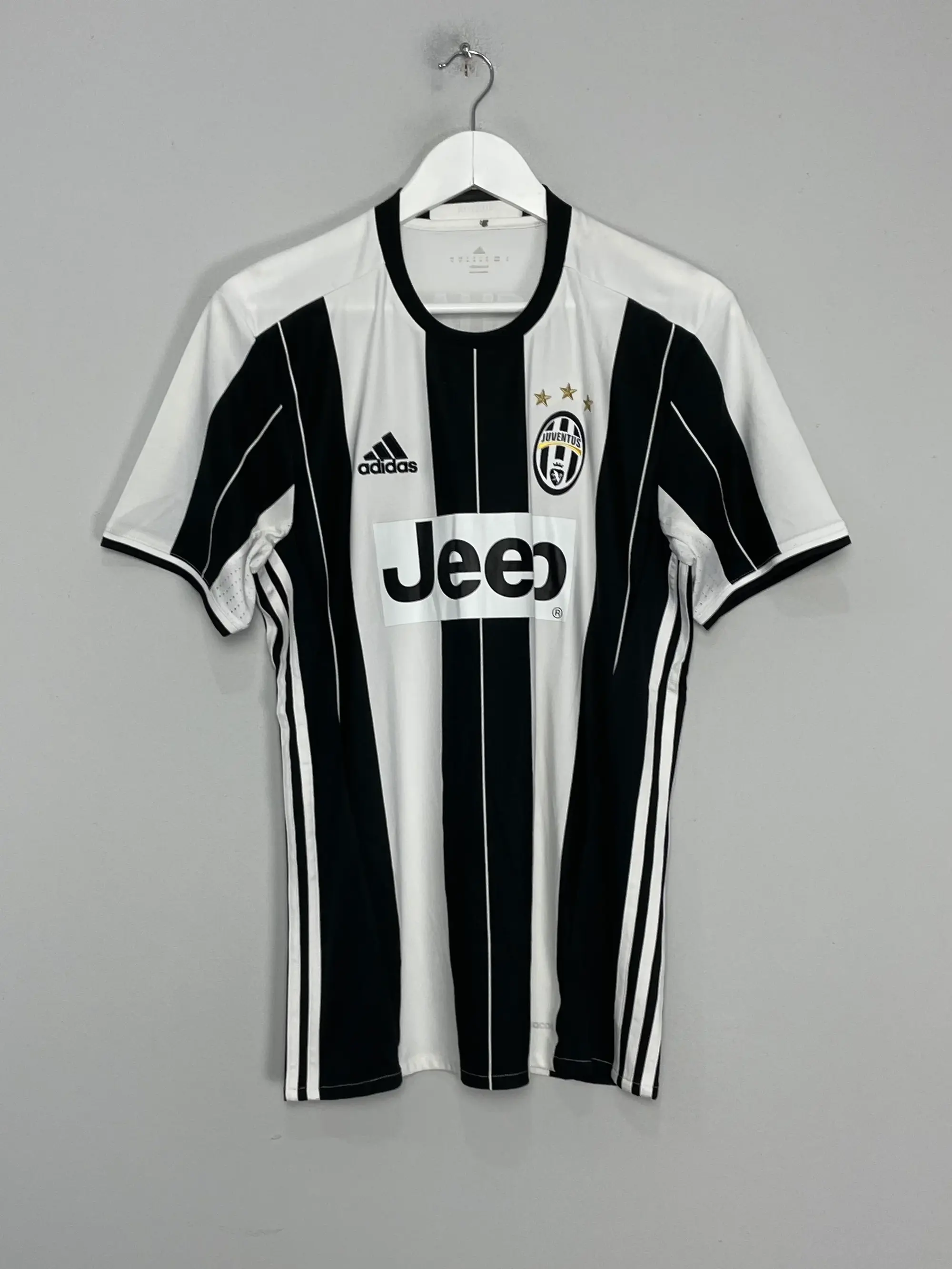 CULT KITS - 2016/17 JUVENTUS HIGUAIN #9 HOME SHIRT (M) ADIDAS