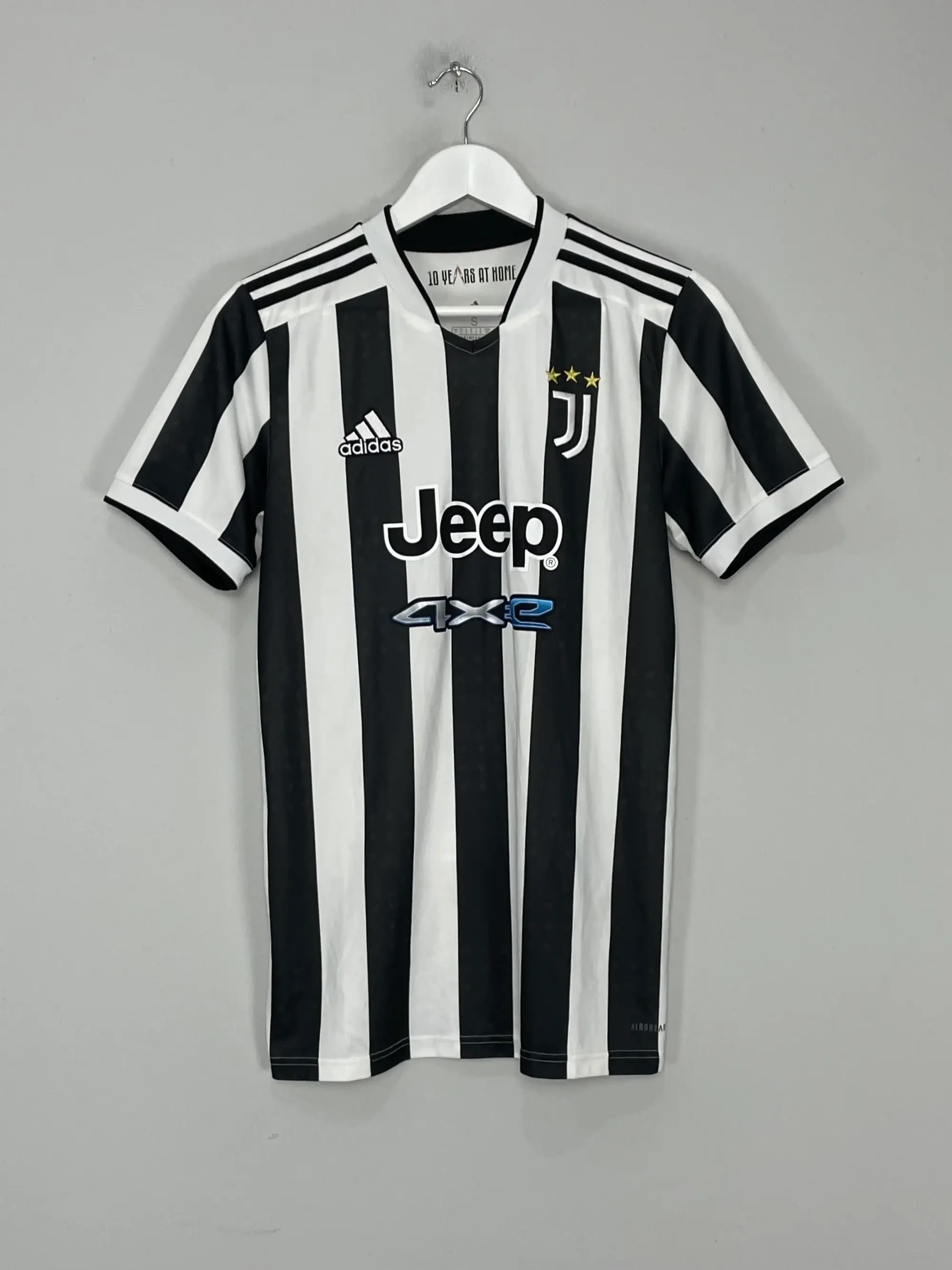 CULT KITS - 2021/22 JUVENTUS HOME SHIRT (S) ADIDAS