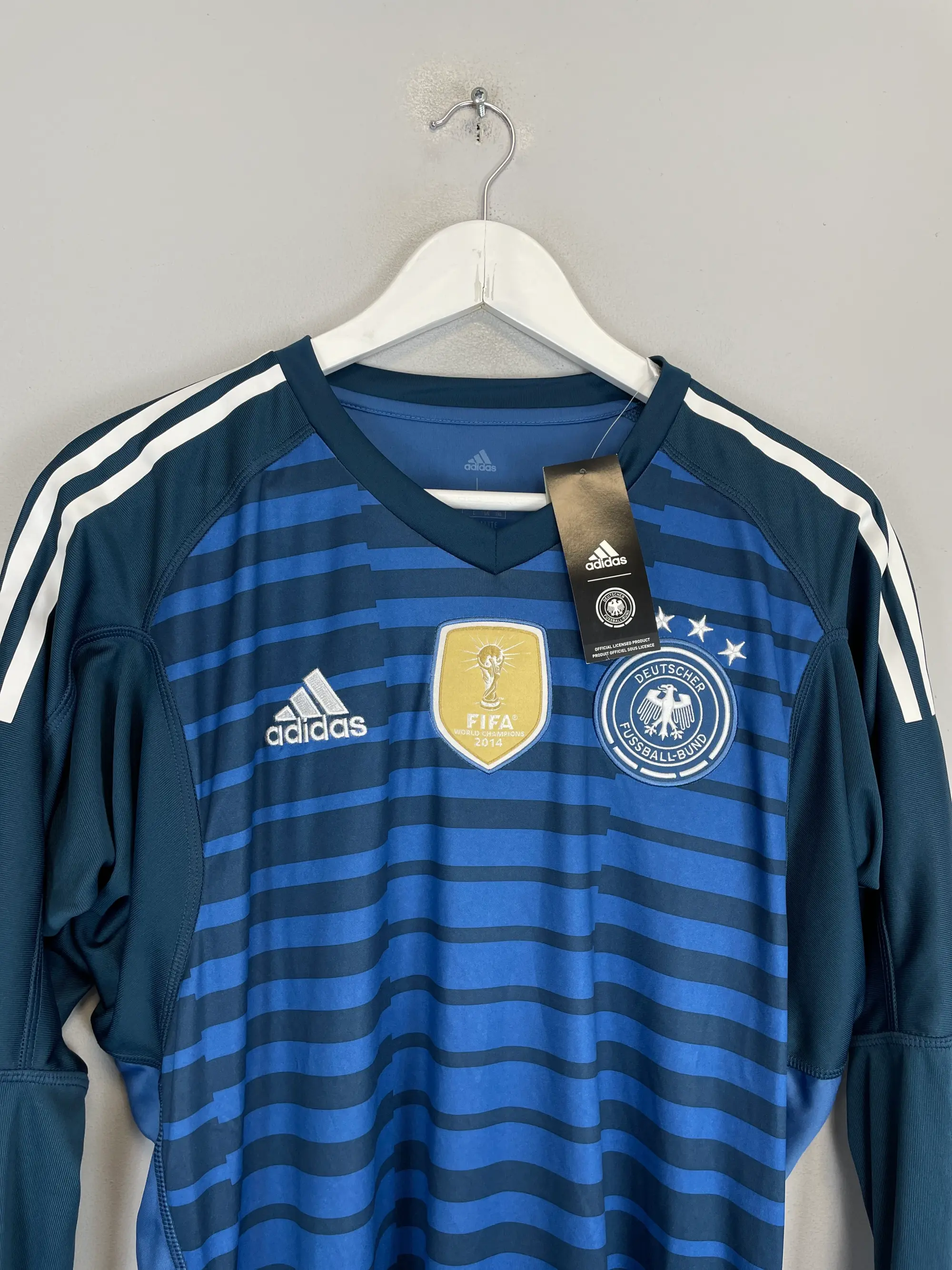 CULT KITS - 2002/03 JAPAN MOROSHIMA #8 *PLAYER ISSUE* HOME SHIRT (L) ADIDAS