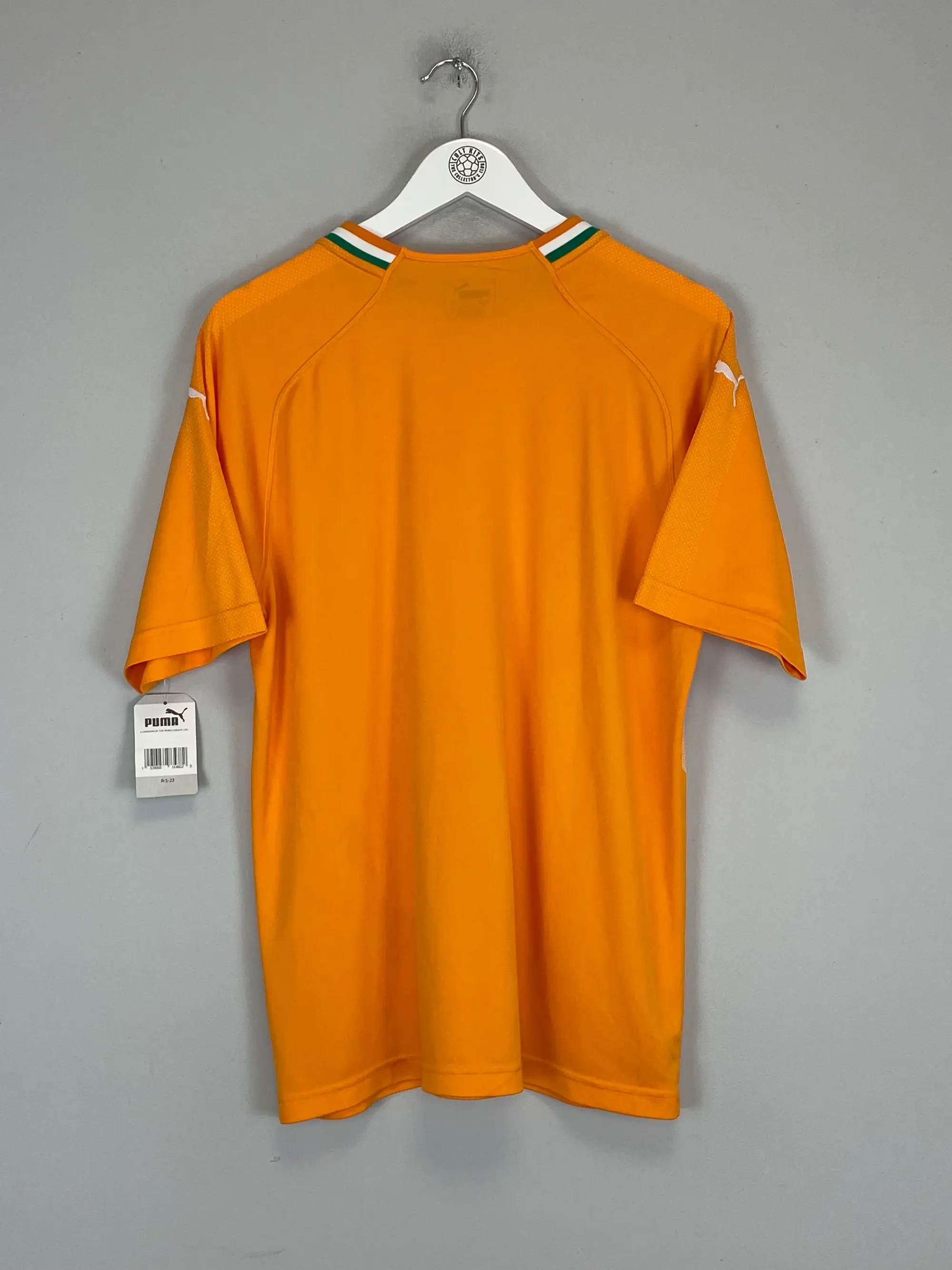 CULT KITS - 2018/19 IVORY COAST *BNWT* HOME SHIRT (L) PUMA