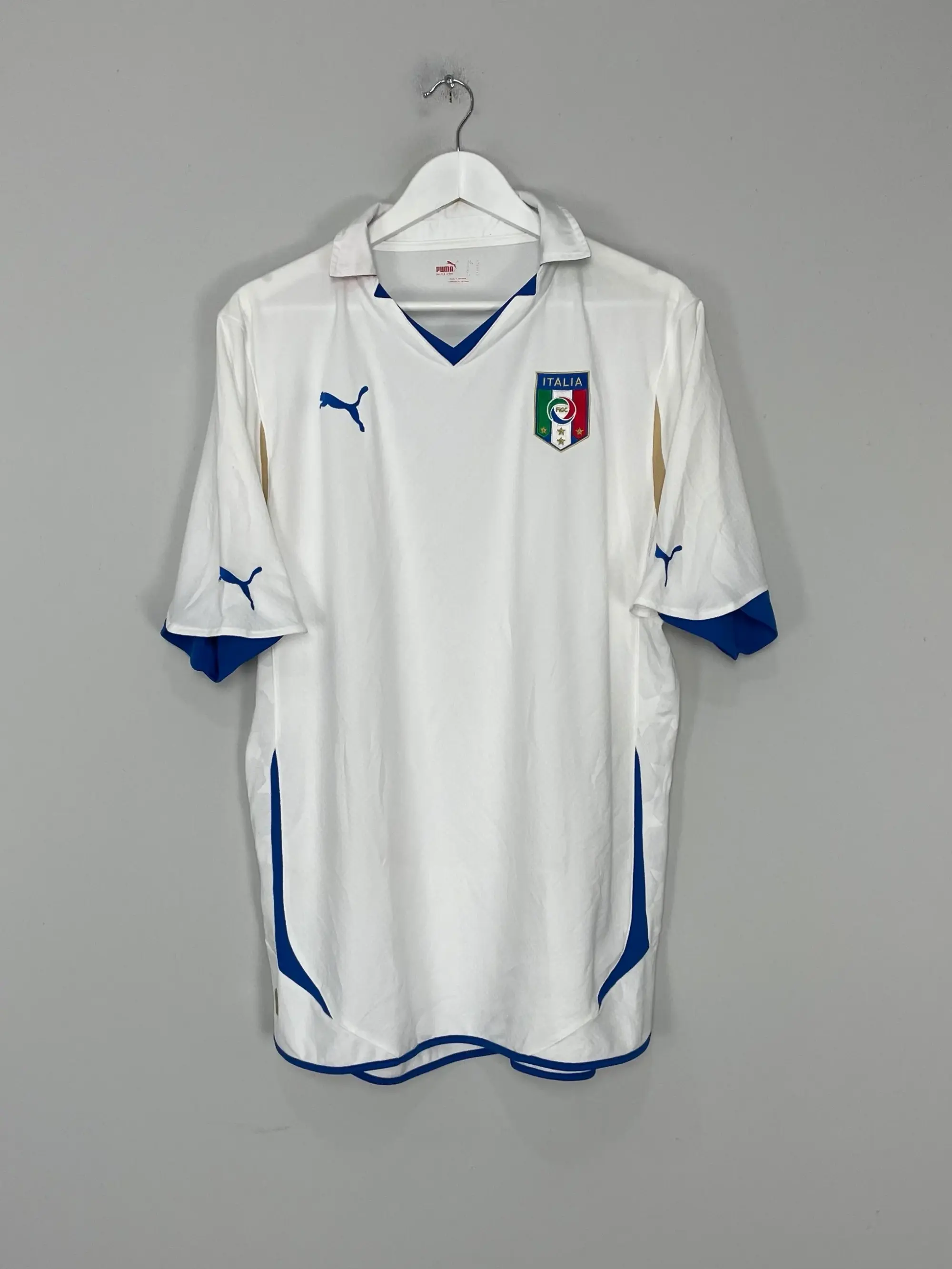 CULT KITS - 2010/11 ITALY AWAY SHIRT (XL) PUMA
