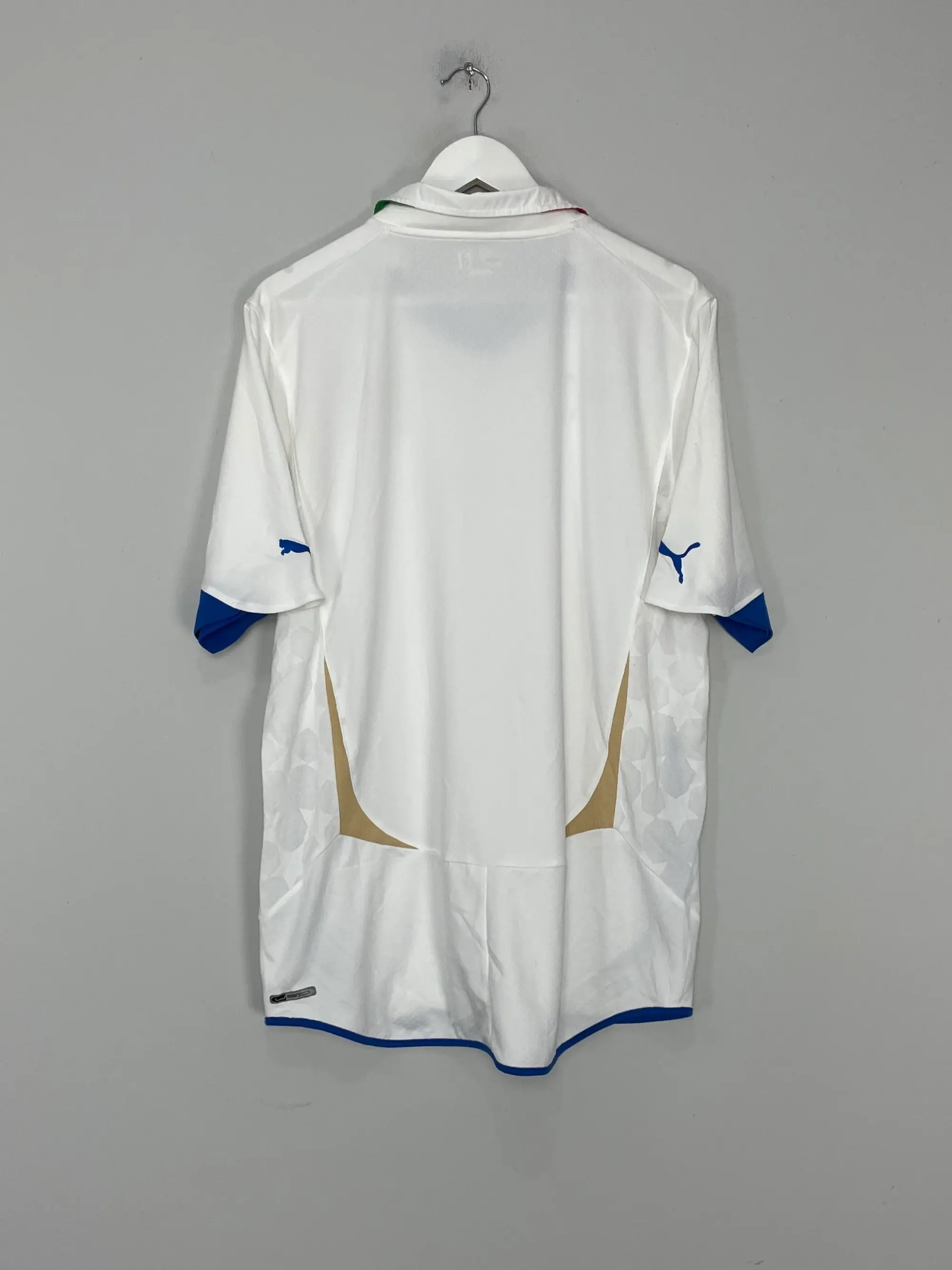 CULT KITS - 2010/11 ITALY AWAY SHIRT (XL) PUMA