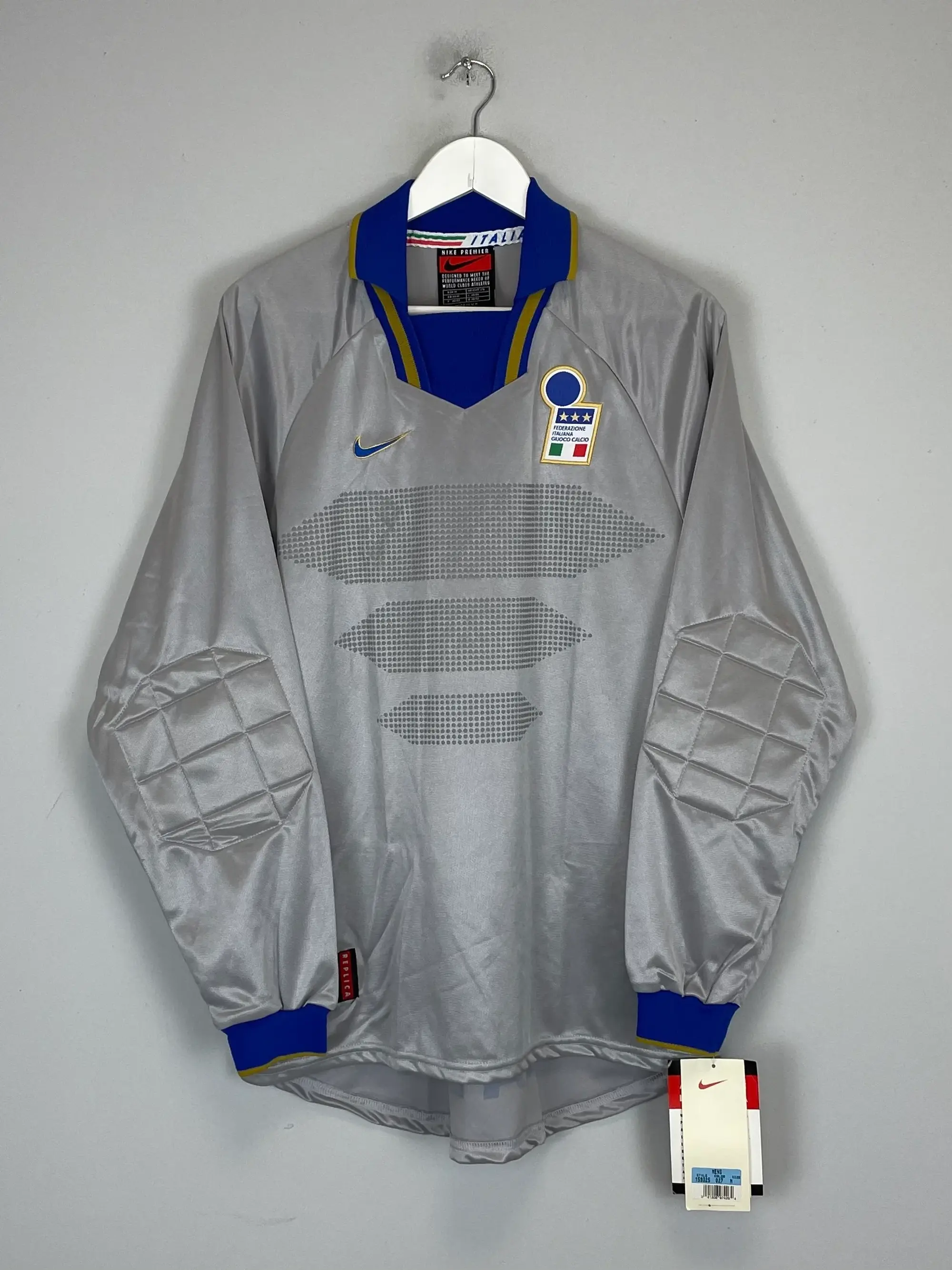 CULT KITS - 1996/97 ITALY *BNWT* GK SHIRT (M) NIKE