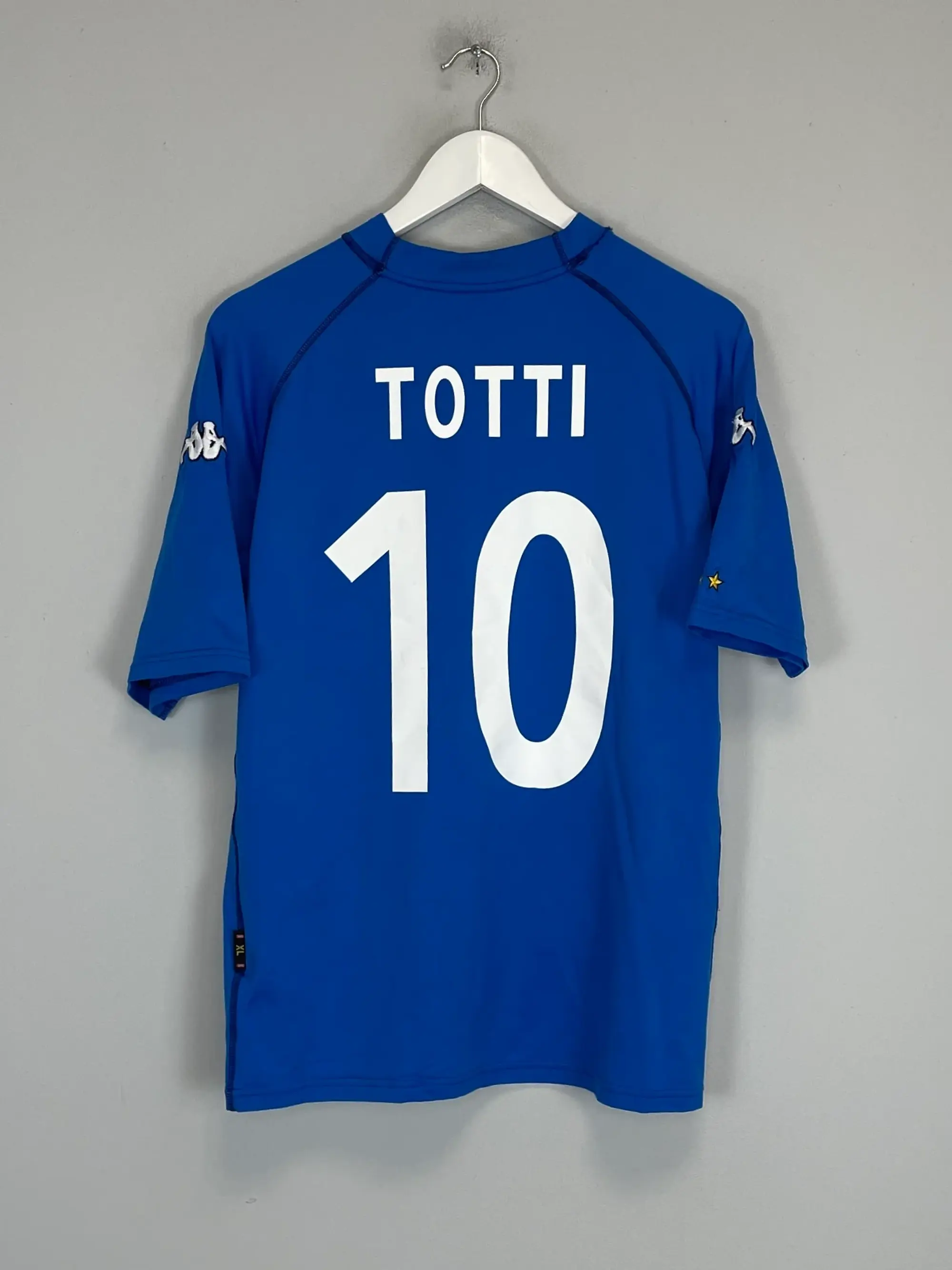 CULT KITS - 2000/02 ITALY TOTTI #10 HOME SHIRT (XL) KAPPA