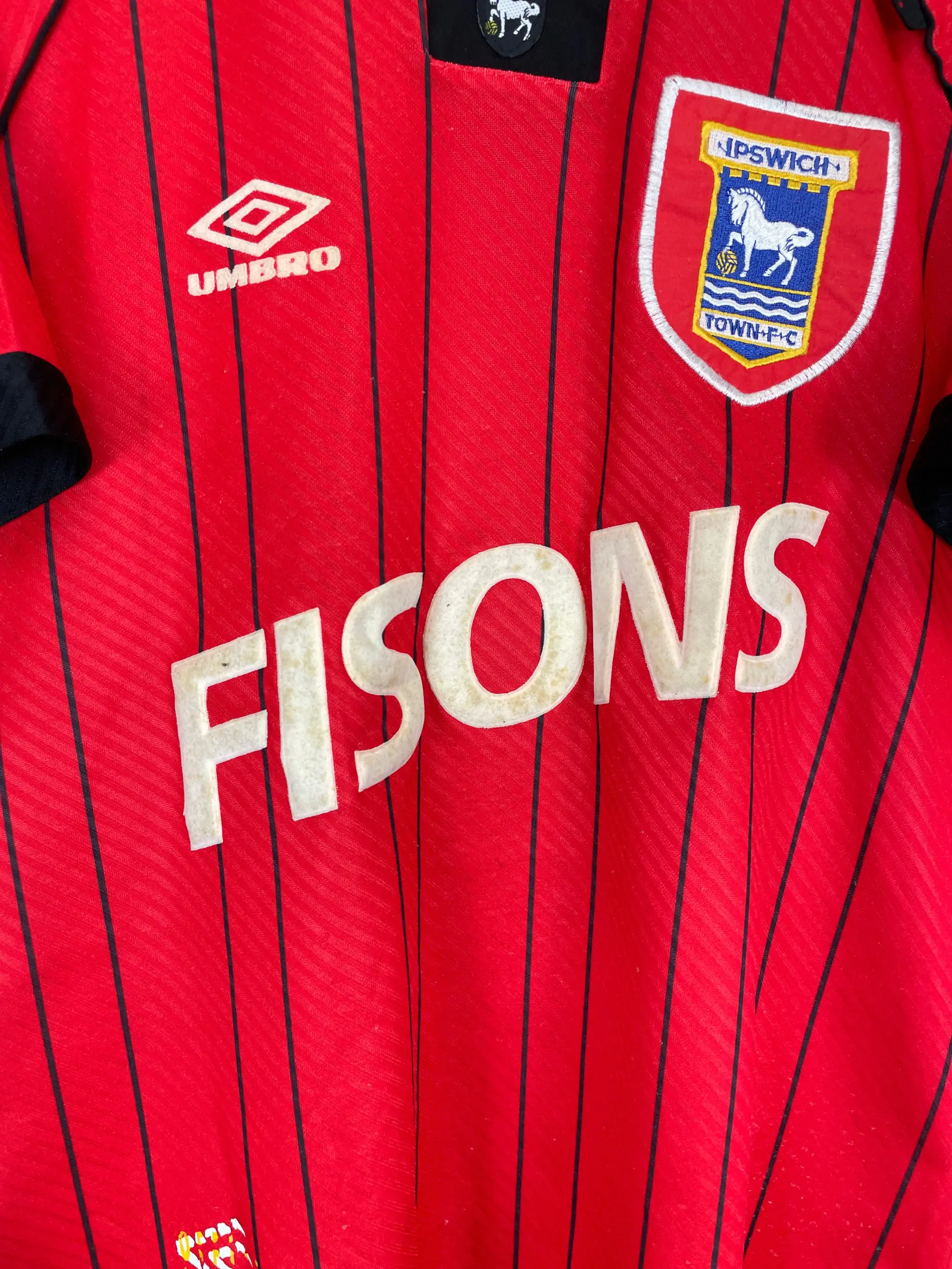 CULT KITS - 1993/95 IPSWICH TOWN AWAY SHIRT (M) UMBRO