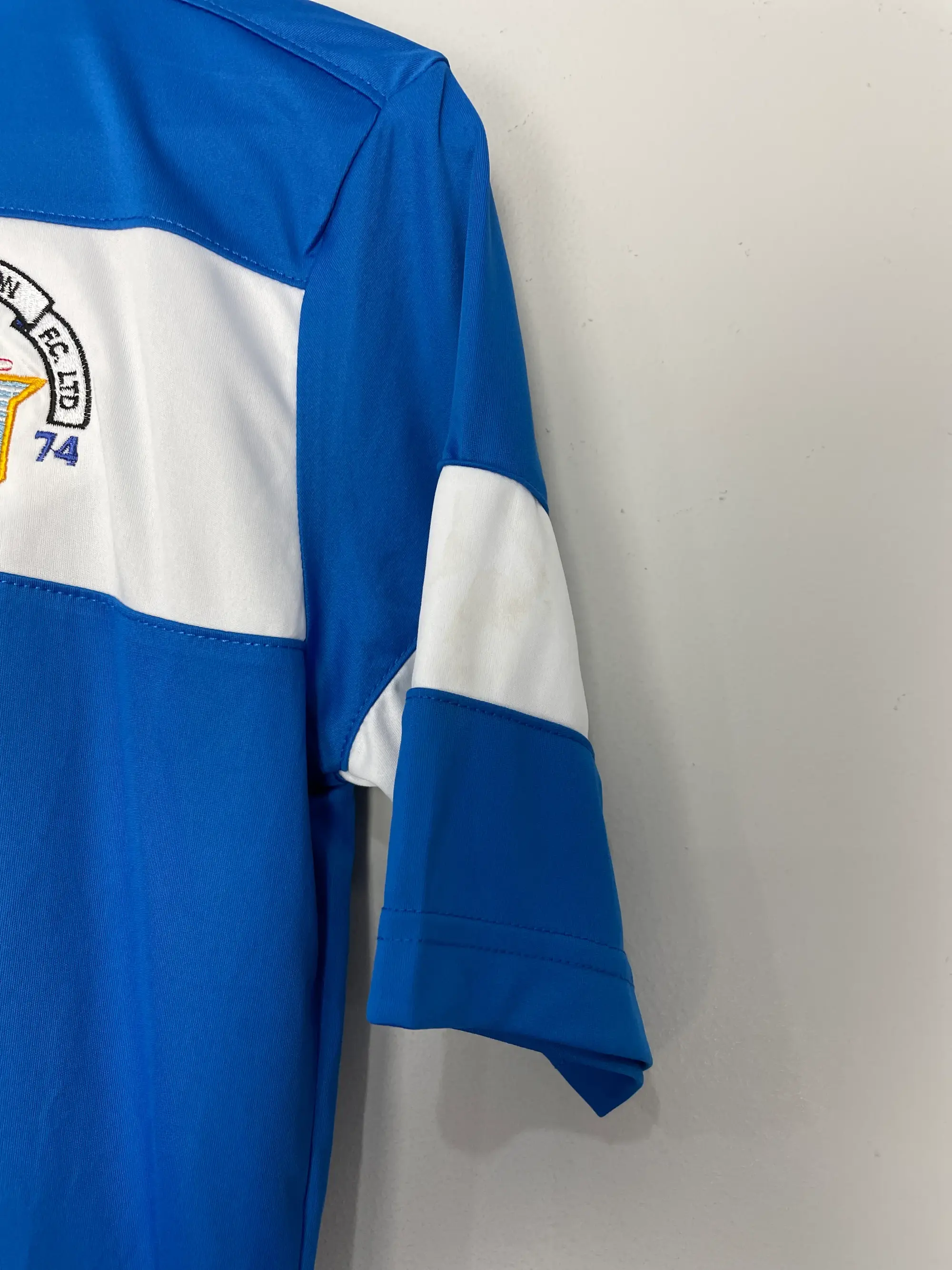 CULT KITS - 2022/23 GREENOCK MORTON #8 TRAINING SHIRT (S) JOMA