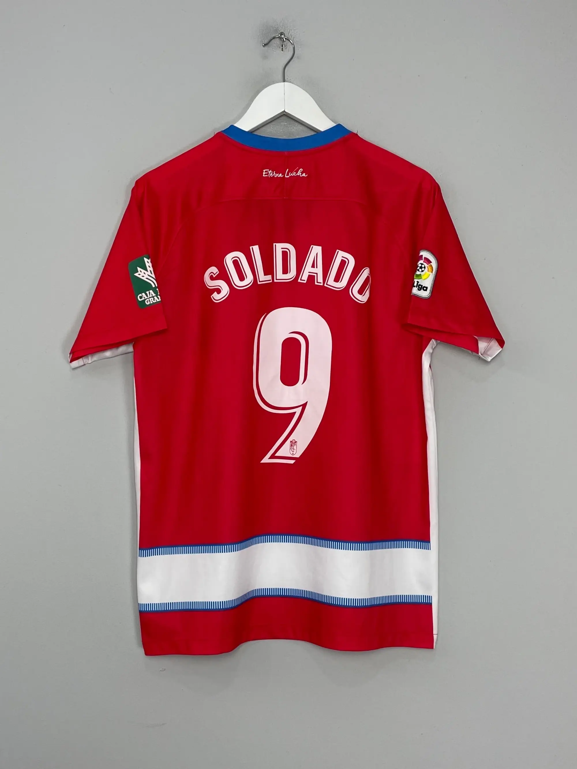 CULT KITS - 2019/20 GRANADA SOLDADO #9 HOME SHIRT (XL) NIKE