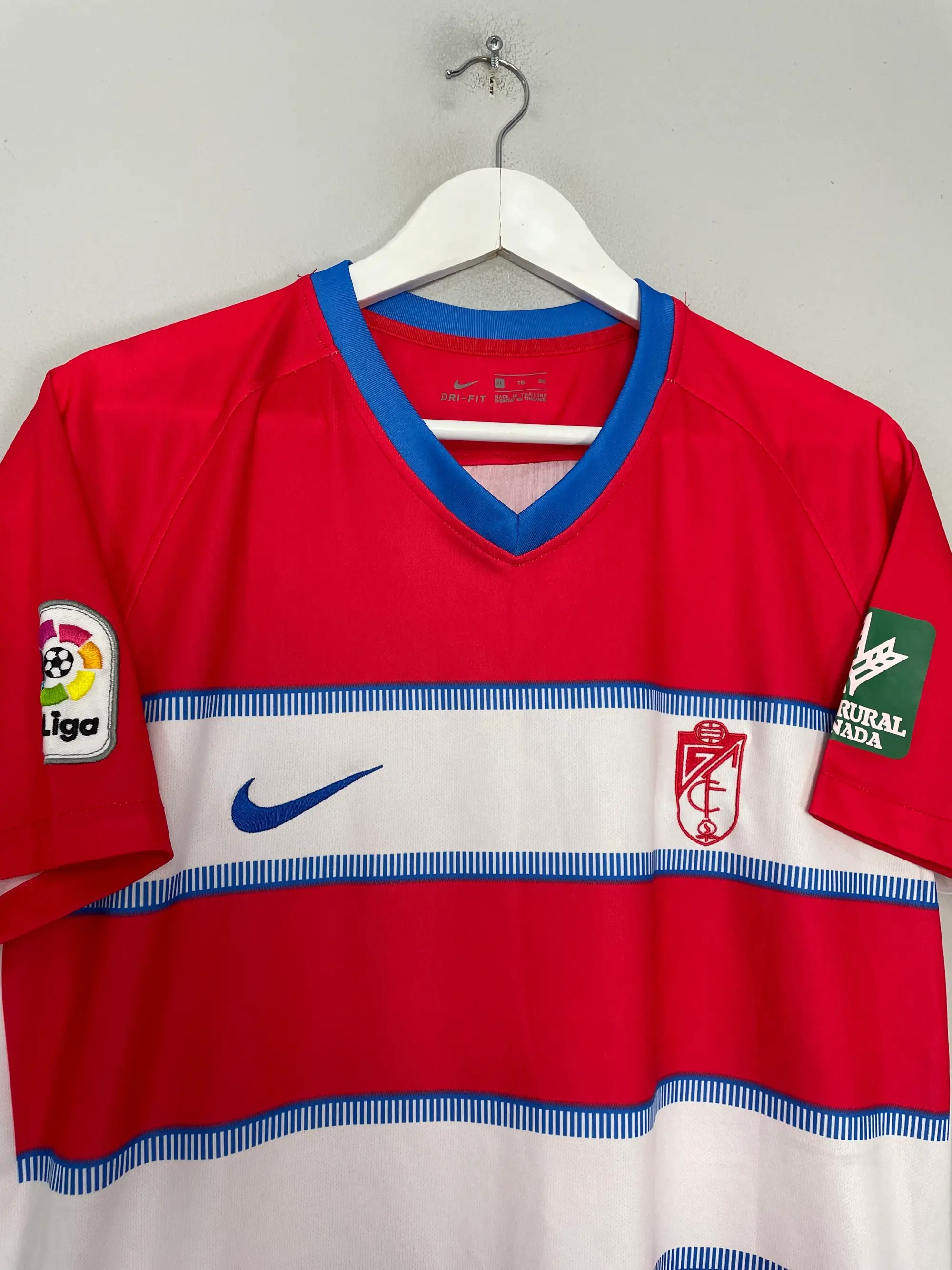 CULT KITS - 2019/20 GRANADA SOLDADO #9 HOME SHIRT (XL) NIKE