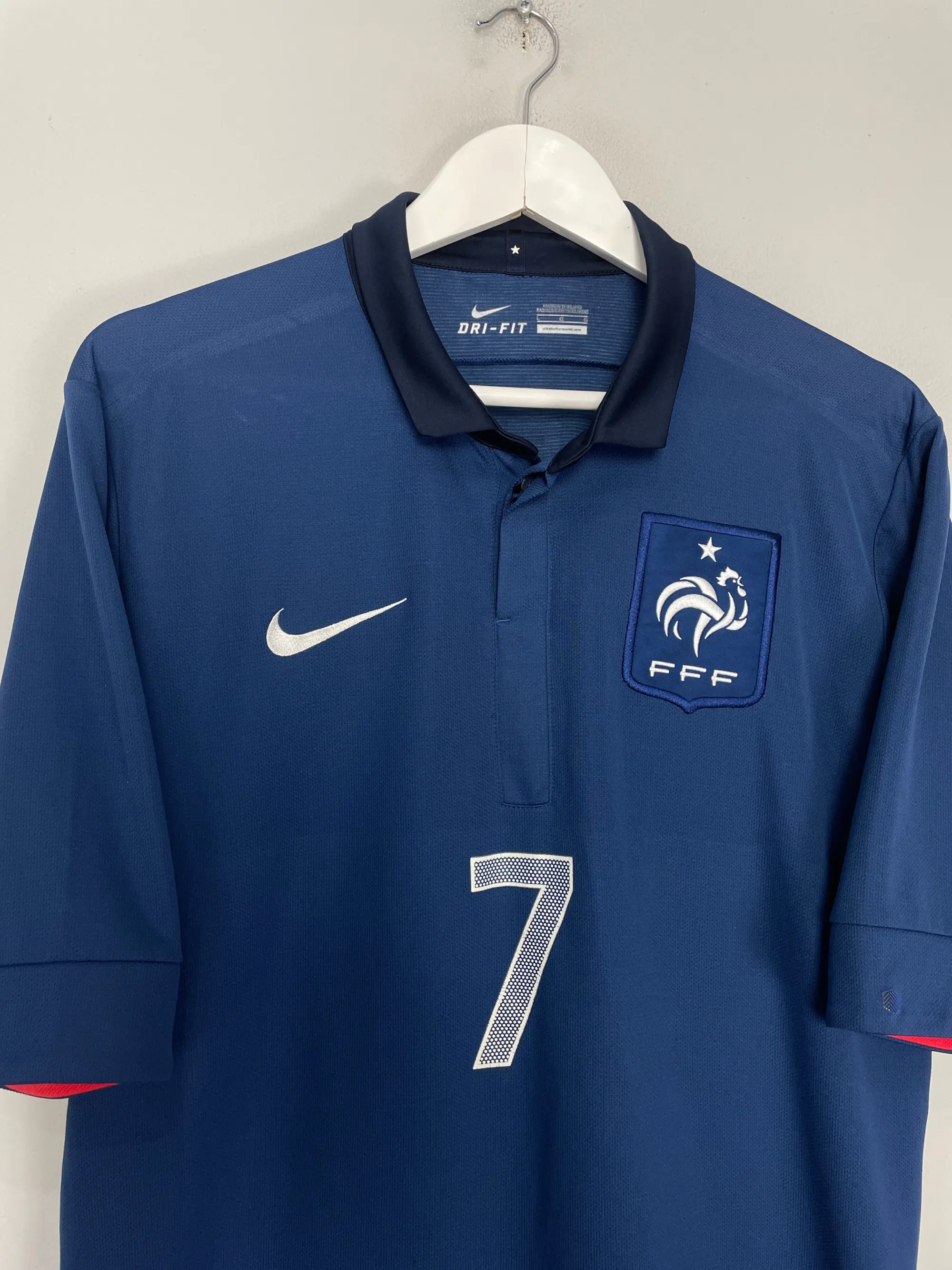 CULT KITS - 2011/12 FRANCE RIBERY #7 HOME SHIRT (L) NIKE