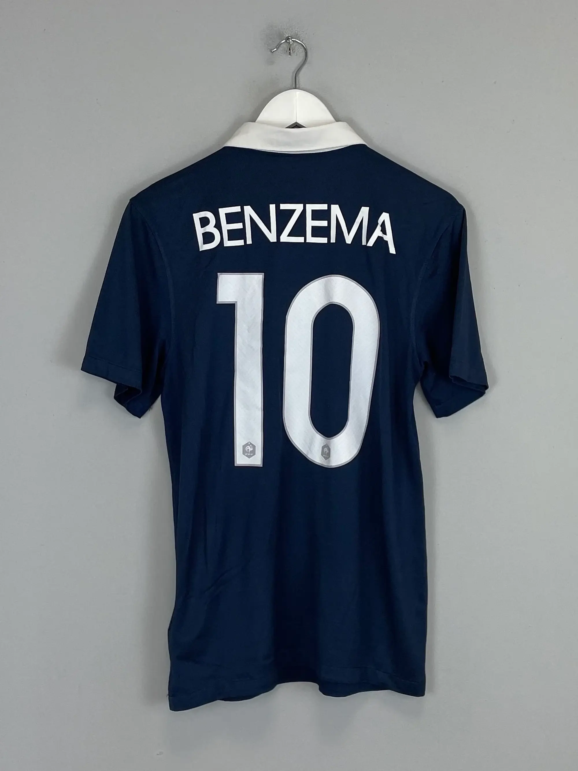 CULT KITS - 2014/16 FRANCE BENZEMA #10 HOME SHIRT (S) NIKE