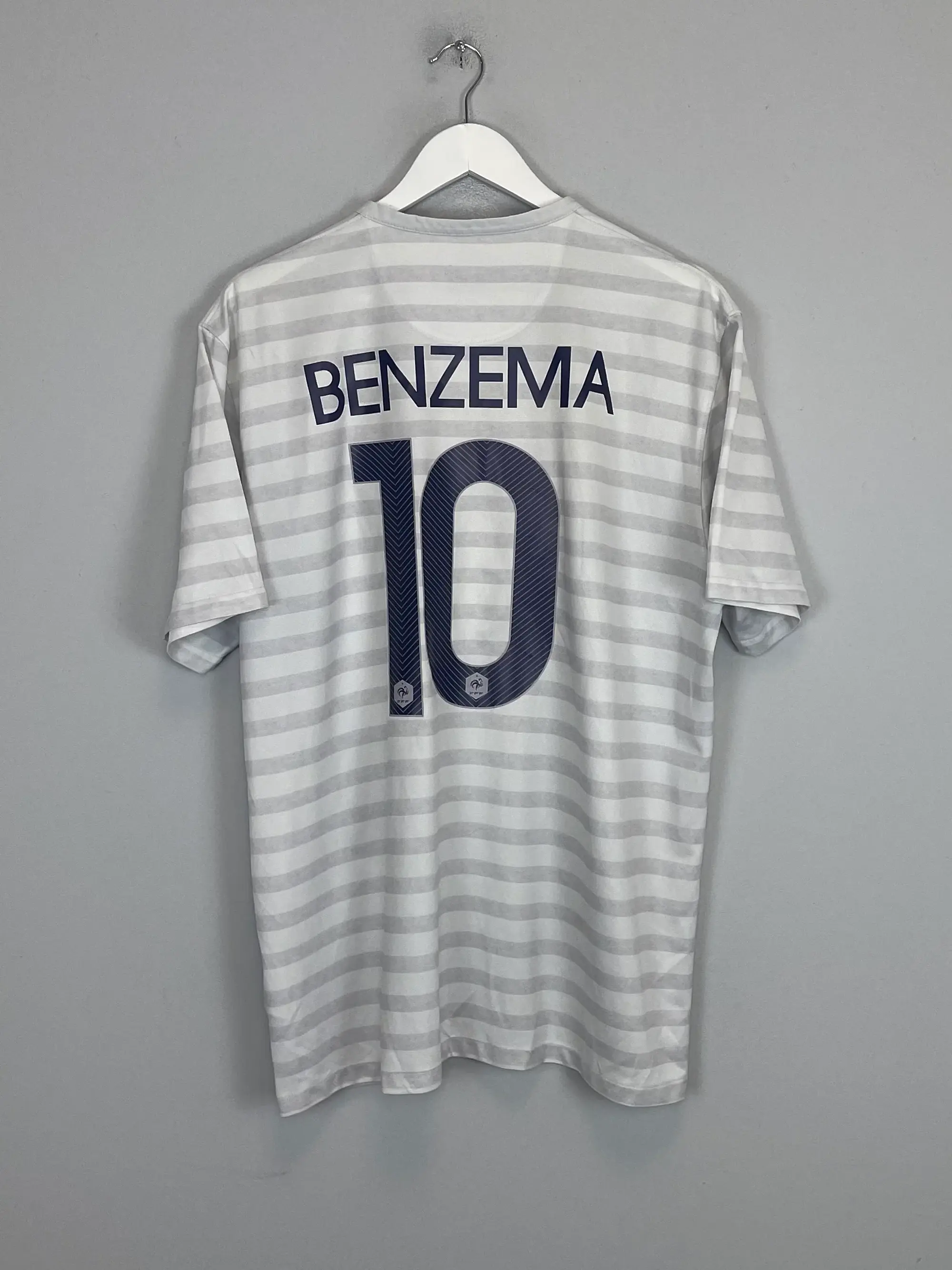 CULT KITS - 2014/15 FRANCE BENZEMA #10 AWAY SHIRT (XL) NIKE