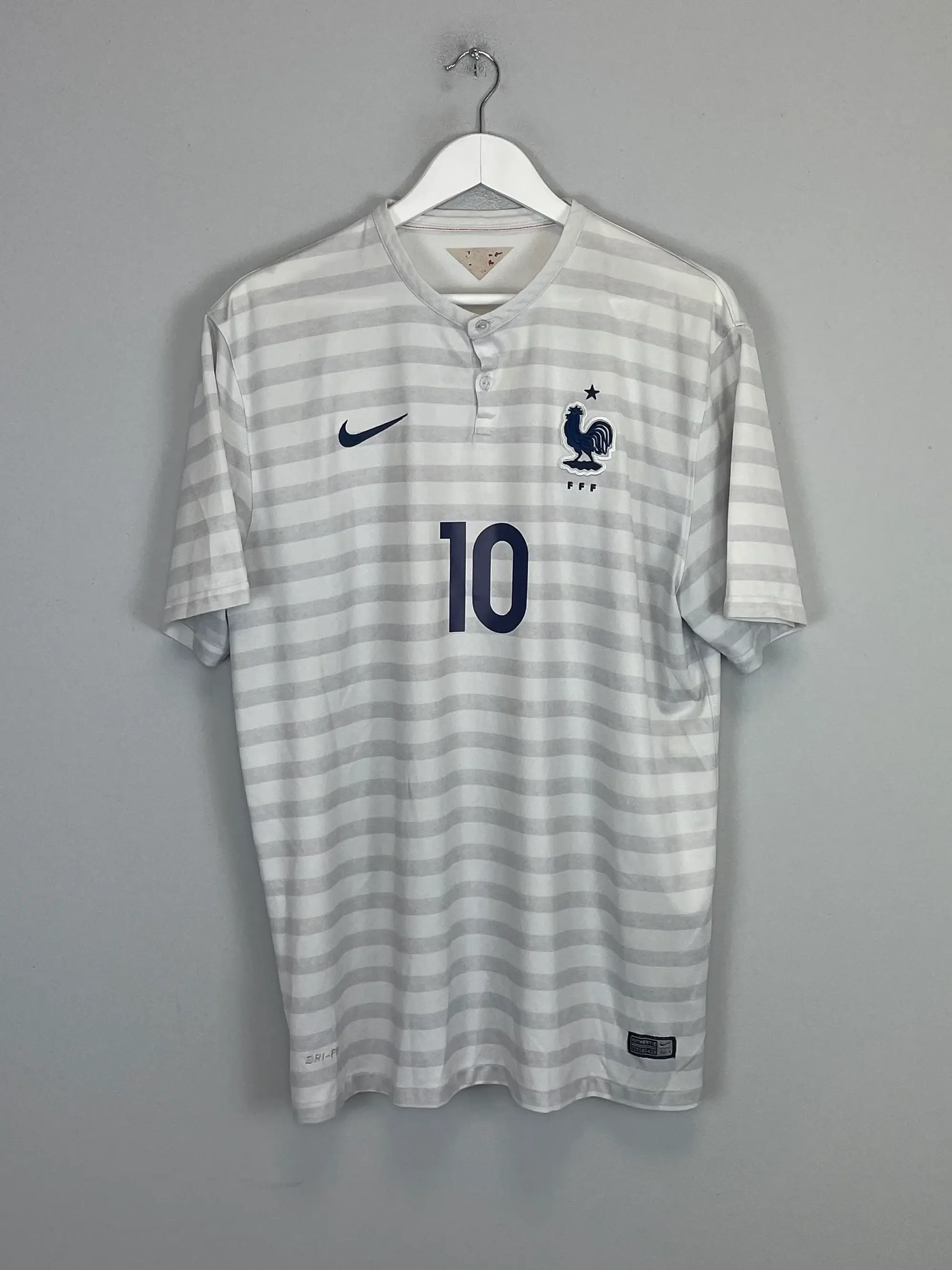 CULT KITS - 2014/15 FRANCE BENZEMA #10 AWAY SHIRT (XL) NIKE
