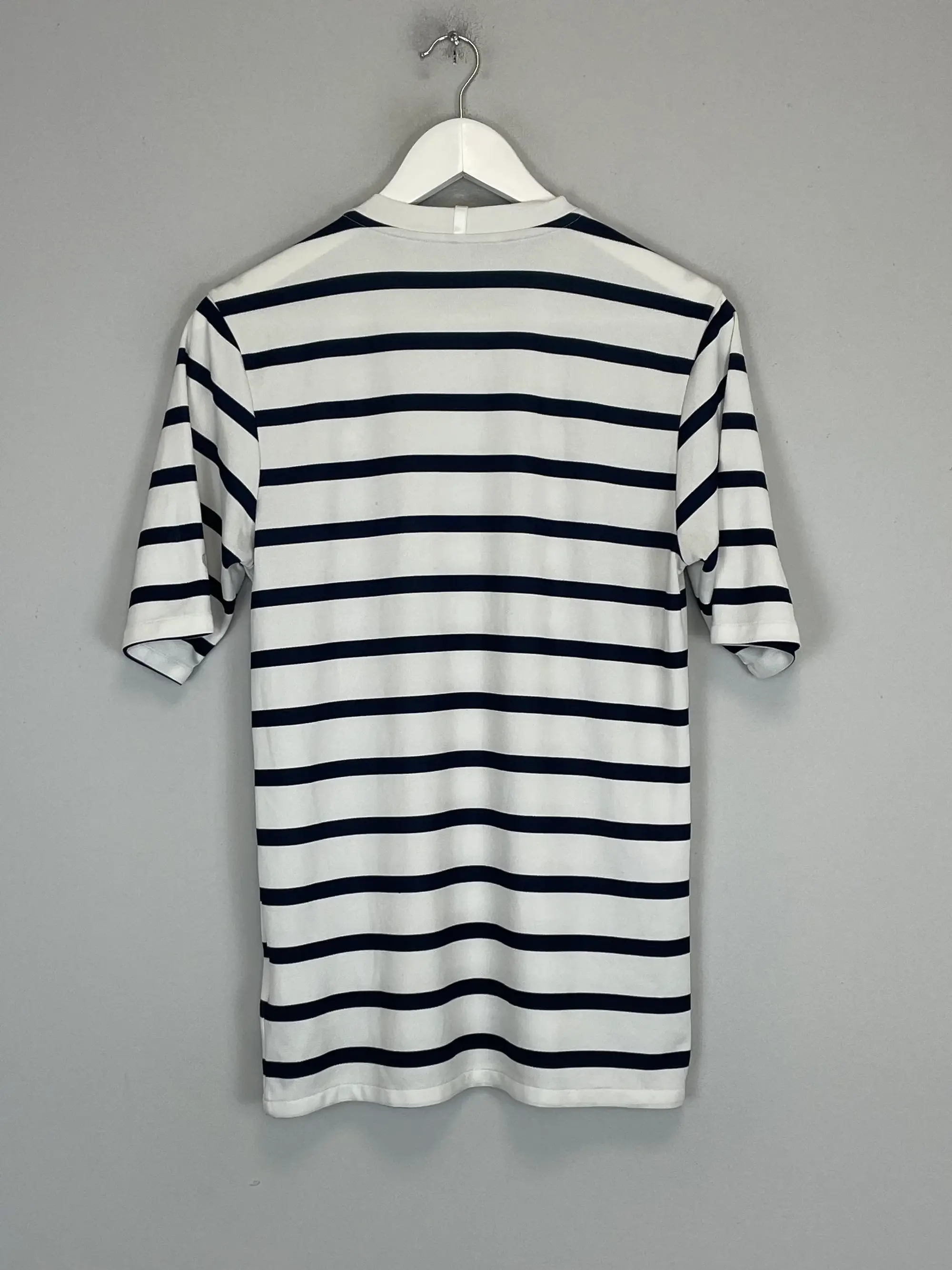 CULT KITS - 2011/12 FRANCE AWAY SHIRT (S) NIKE