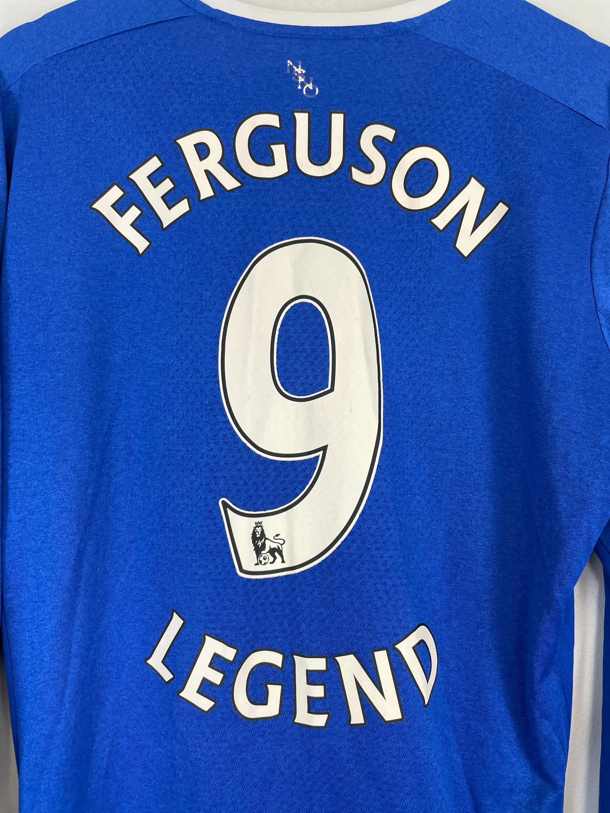 CULT KITS - 2015/16 EVERTON FERGUSON #9 L/S HOME SHIRT (L) UMBRO