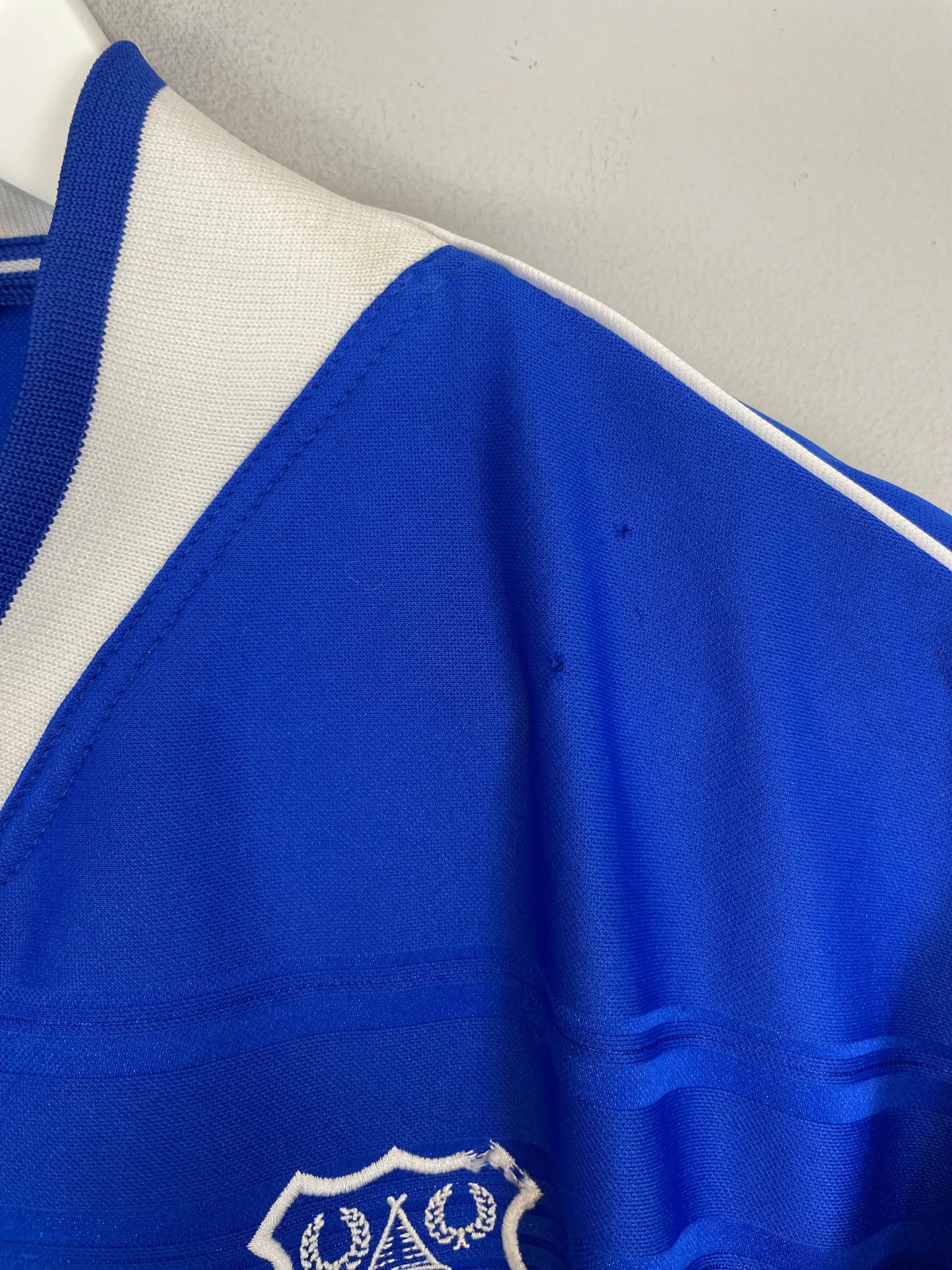 CULT KITS - 1999/00 EVERTON HOME SHIRT (XXL) UMBRO