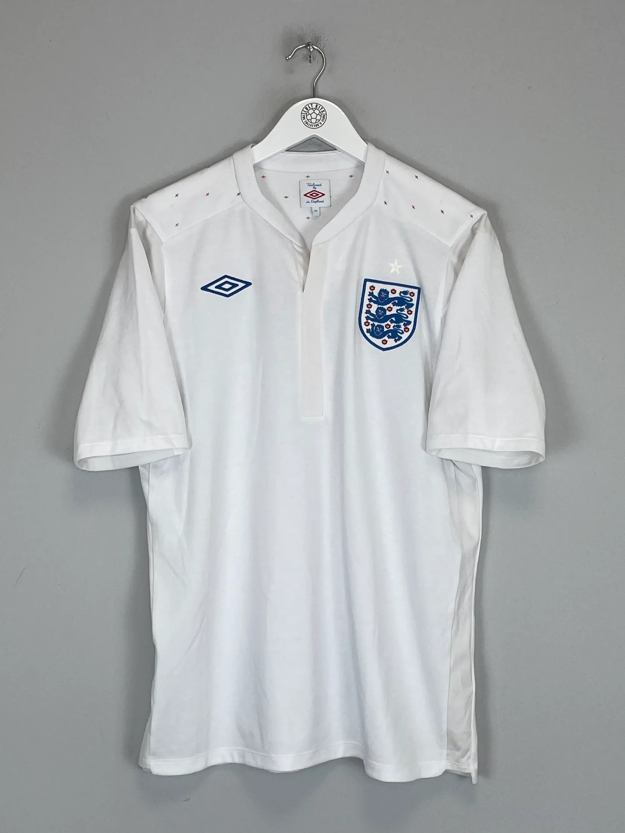 CULT KITS - 2010/11 ENGLAND HOME SHIRT (L) UMBRO
