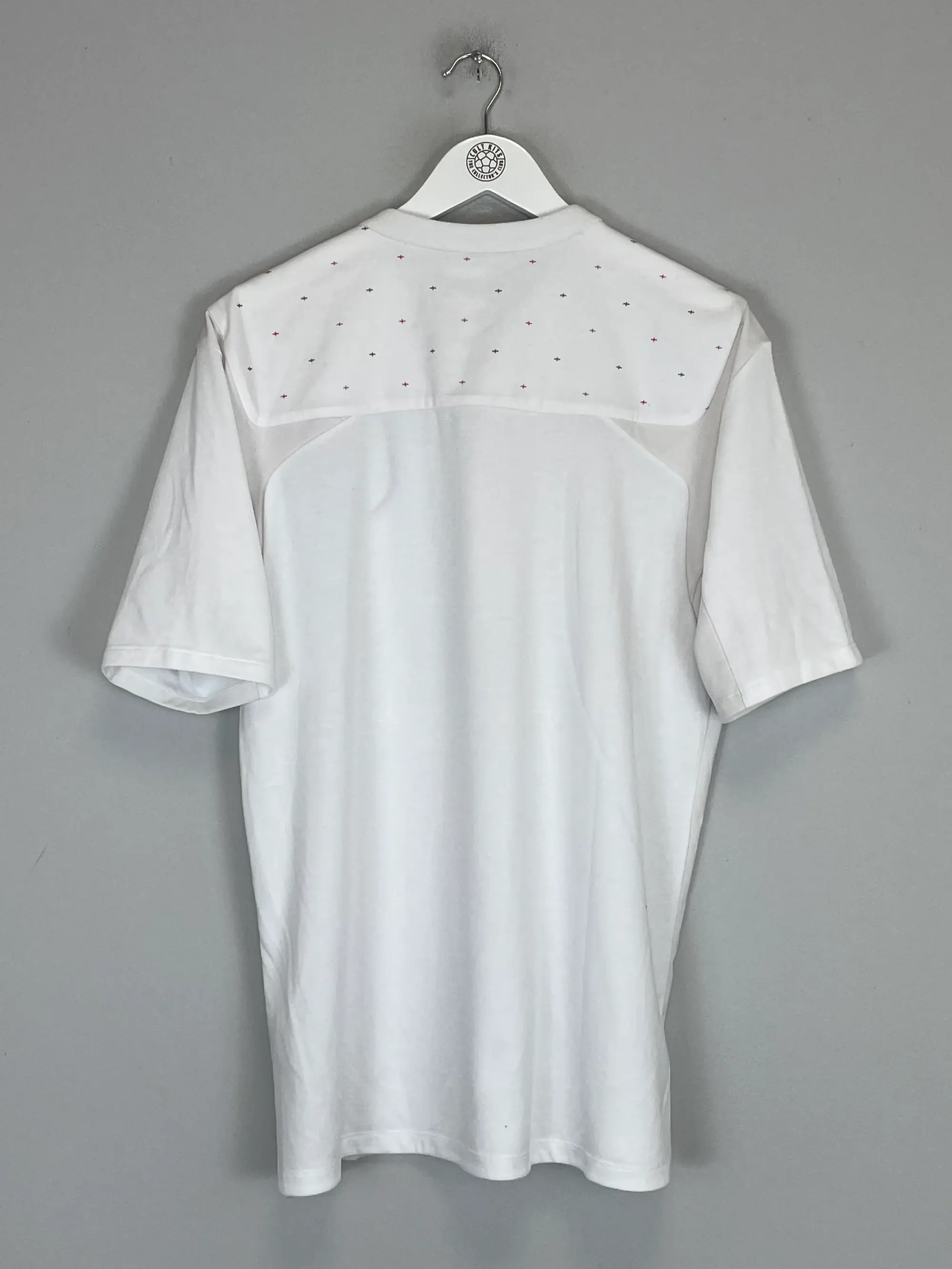 CULT KITS - 2010/11 ENGLAND HOME SHIRT (L) UMBRO