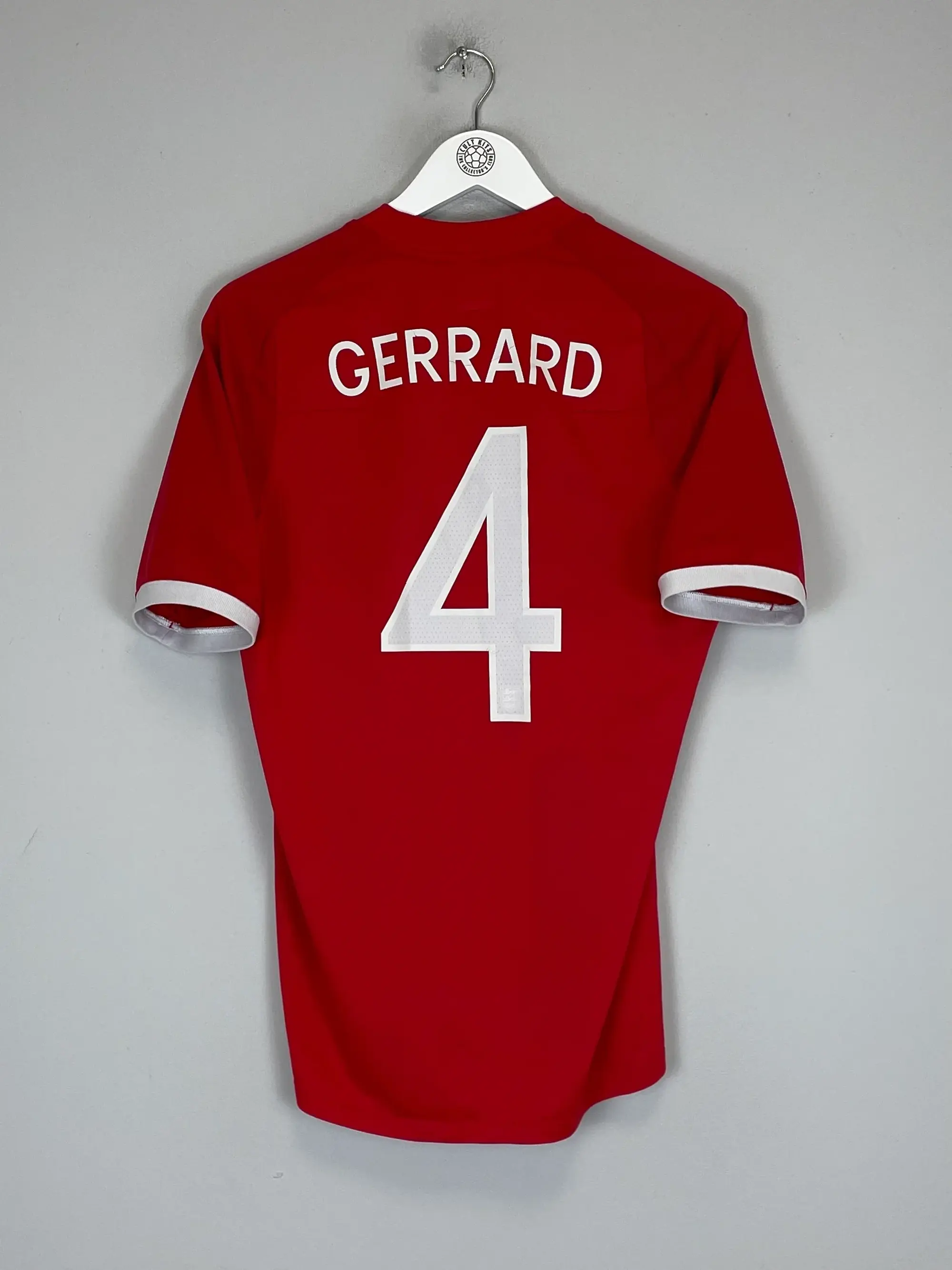 CULT KITS - 2010/11 ENGLAND GERRARD #4 AWAY SHIRT (M) UMBRO