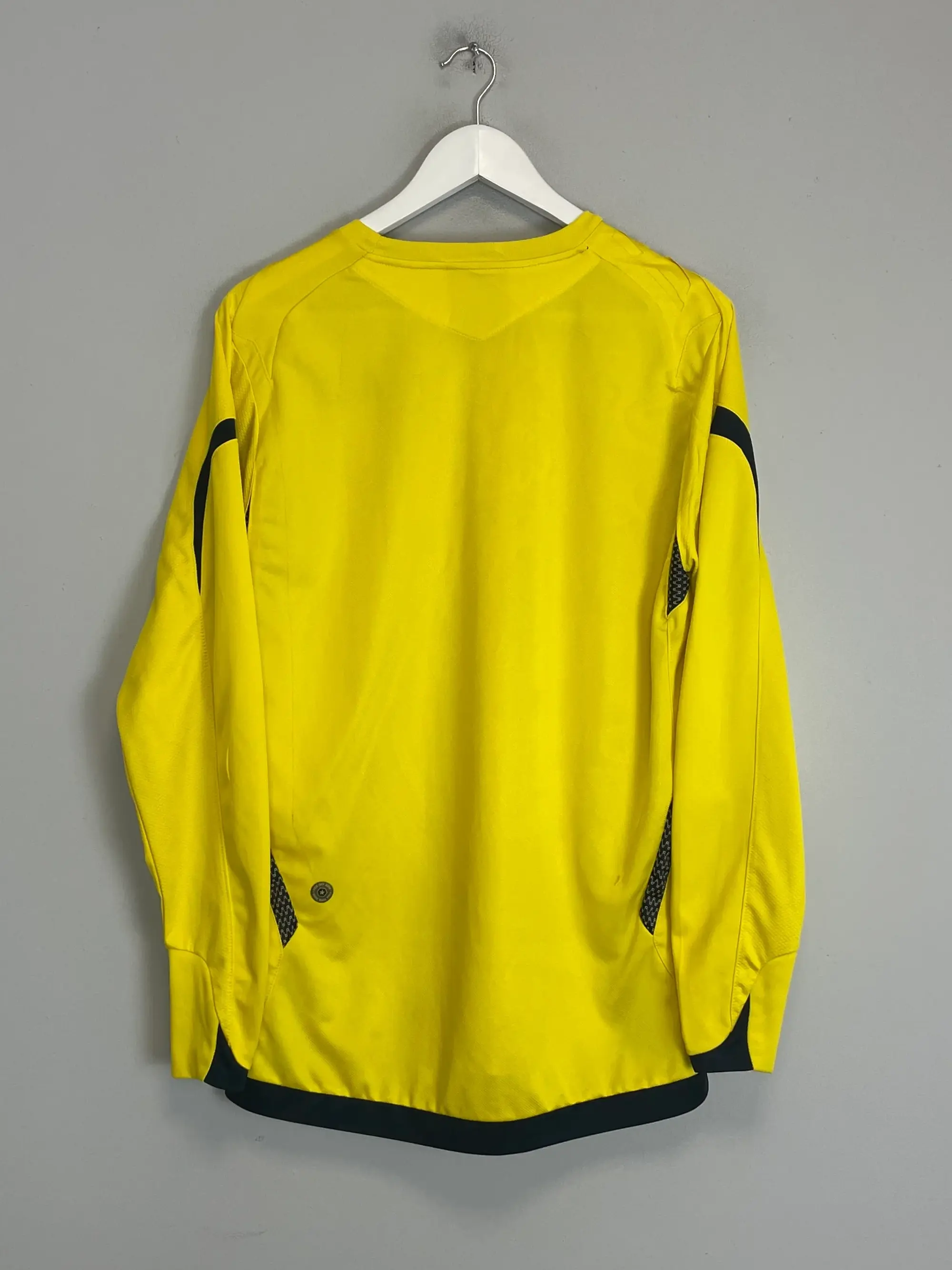 CULT KITS - 2006 ENGLAND GK SHIRT (M) UMBRO