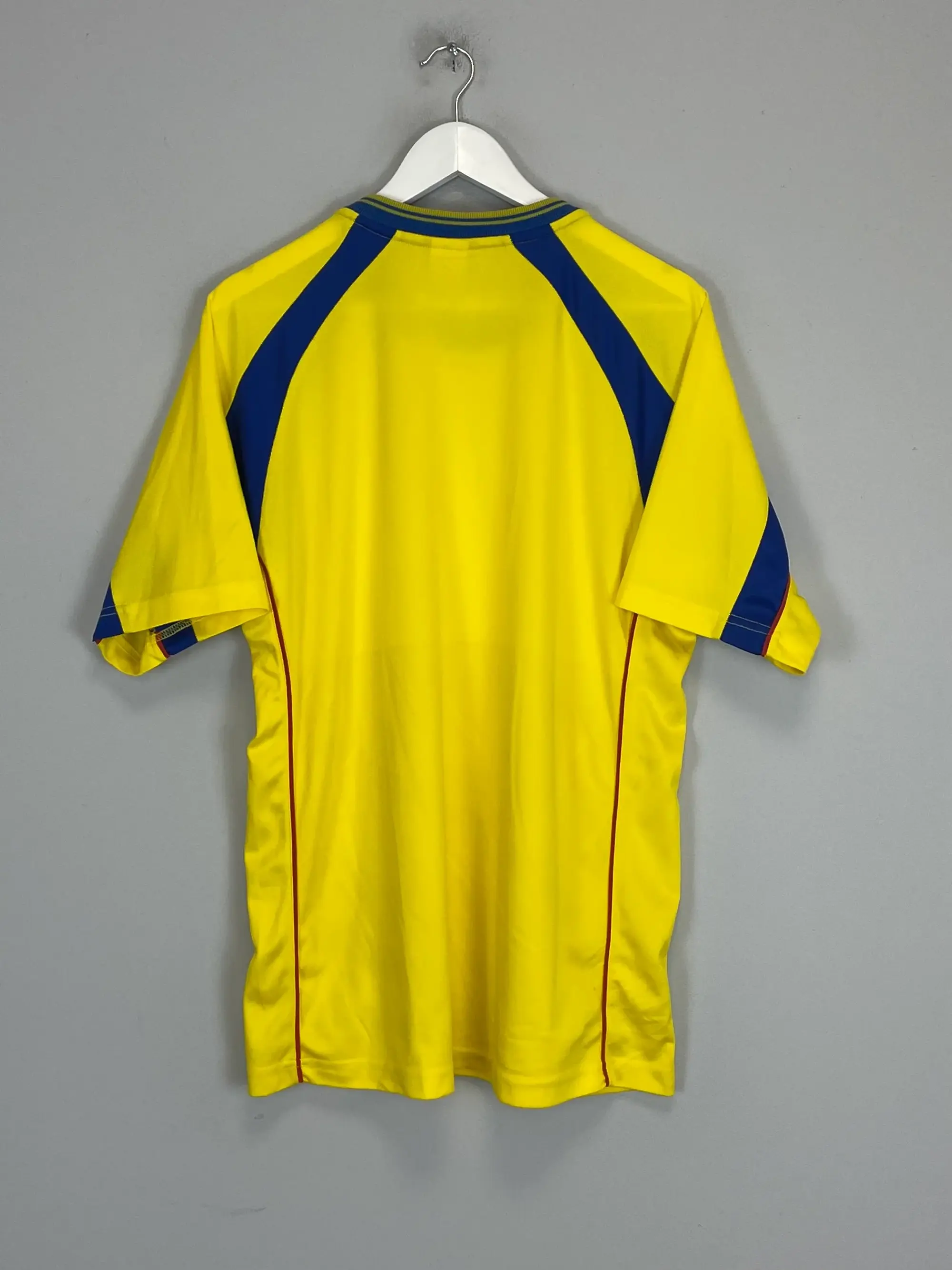 CULT KITS - 2002/03 ECUADOR HOME SHIRT (L) MARATHON