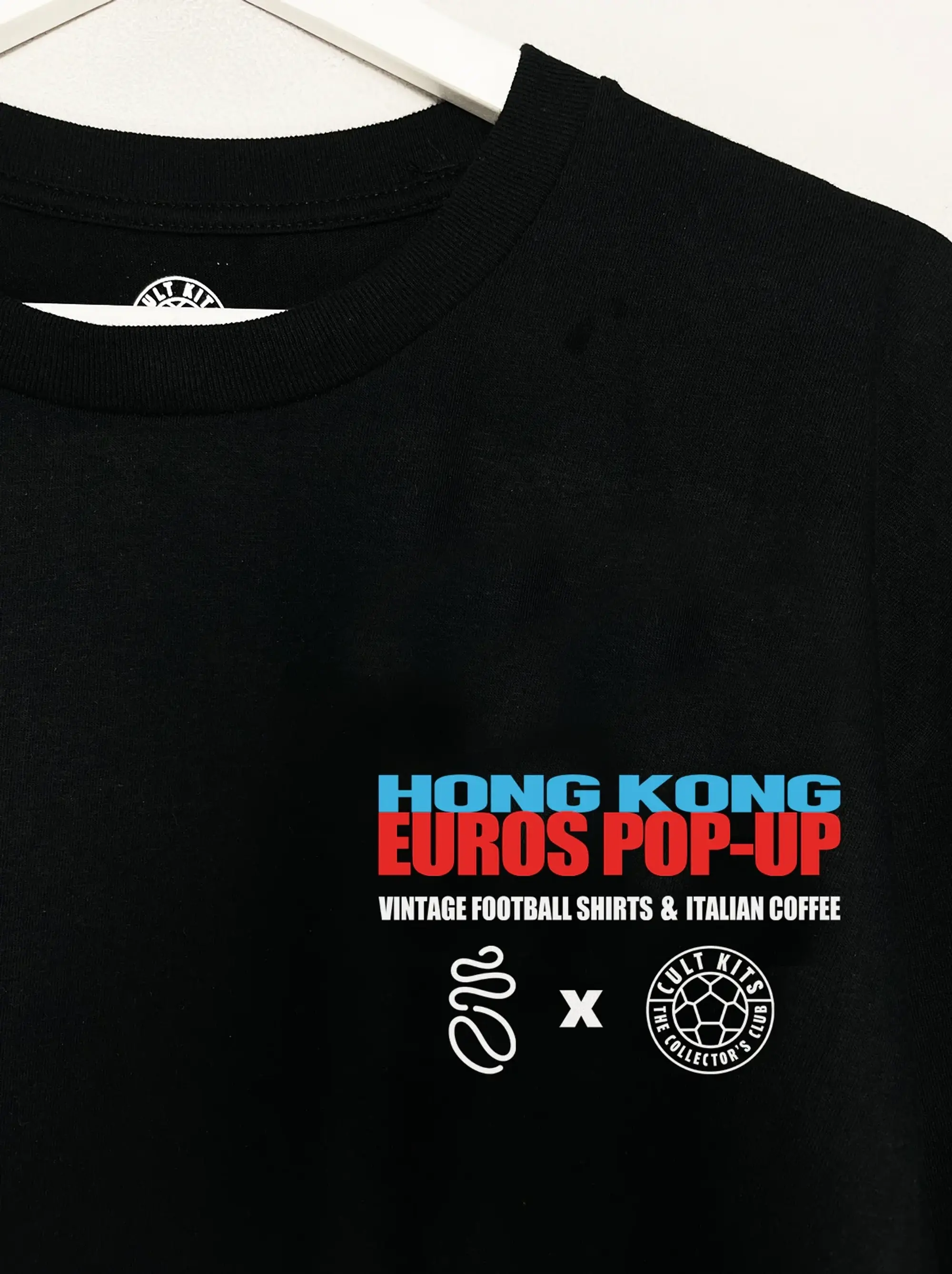 DOUBLE ZINDAMAGE HONG KONG POP-UP GRAPHIC TEE, Small / White / Hong Kong