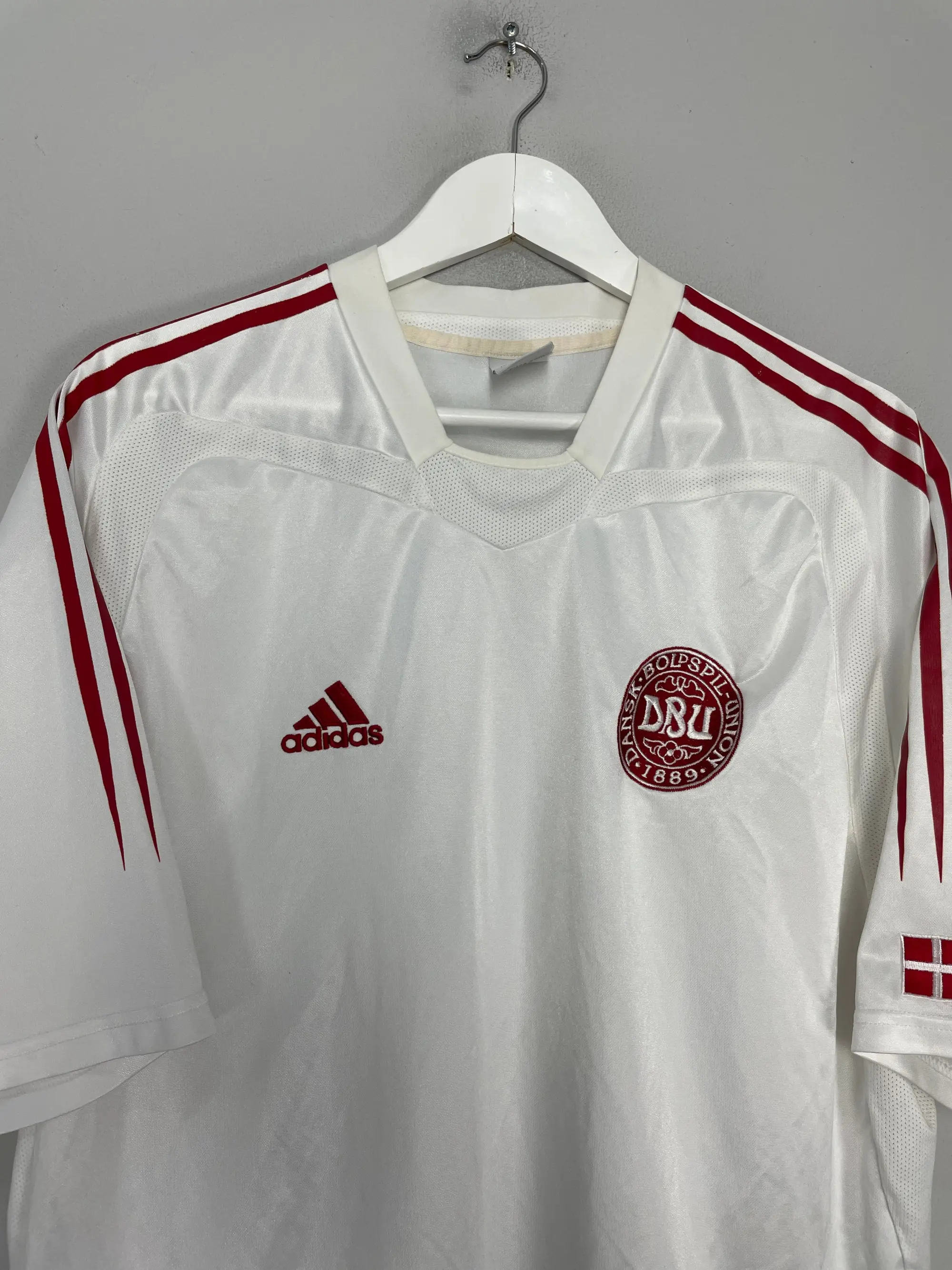 CULT KITS - 2004/06 DENMARK AWAY SHIRT (XL) ADIDAS