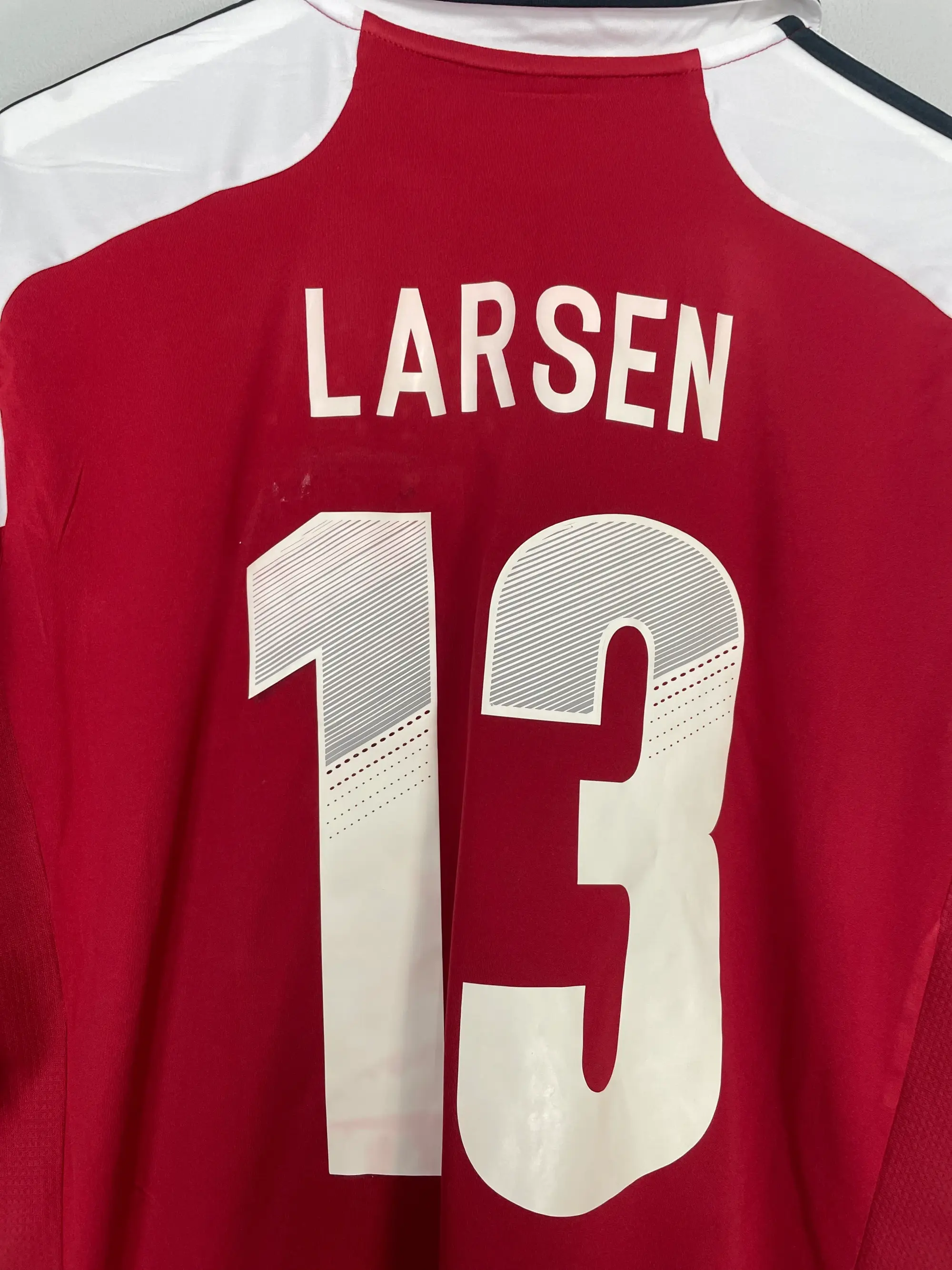 CULT KITS - 2004/06 DENMARK AWAY SHIRT (XL) ADIDAS