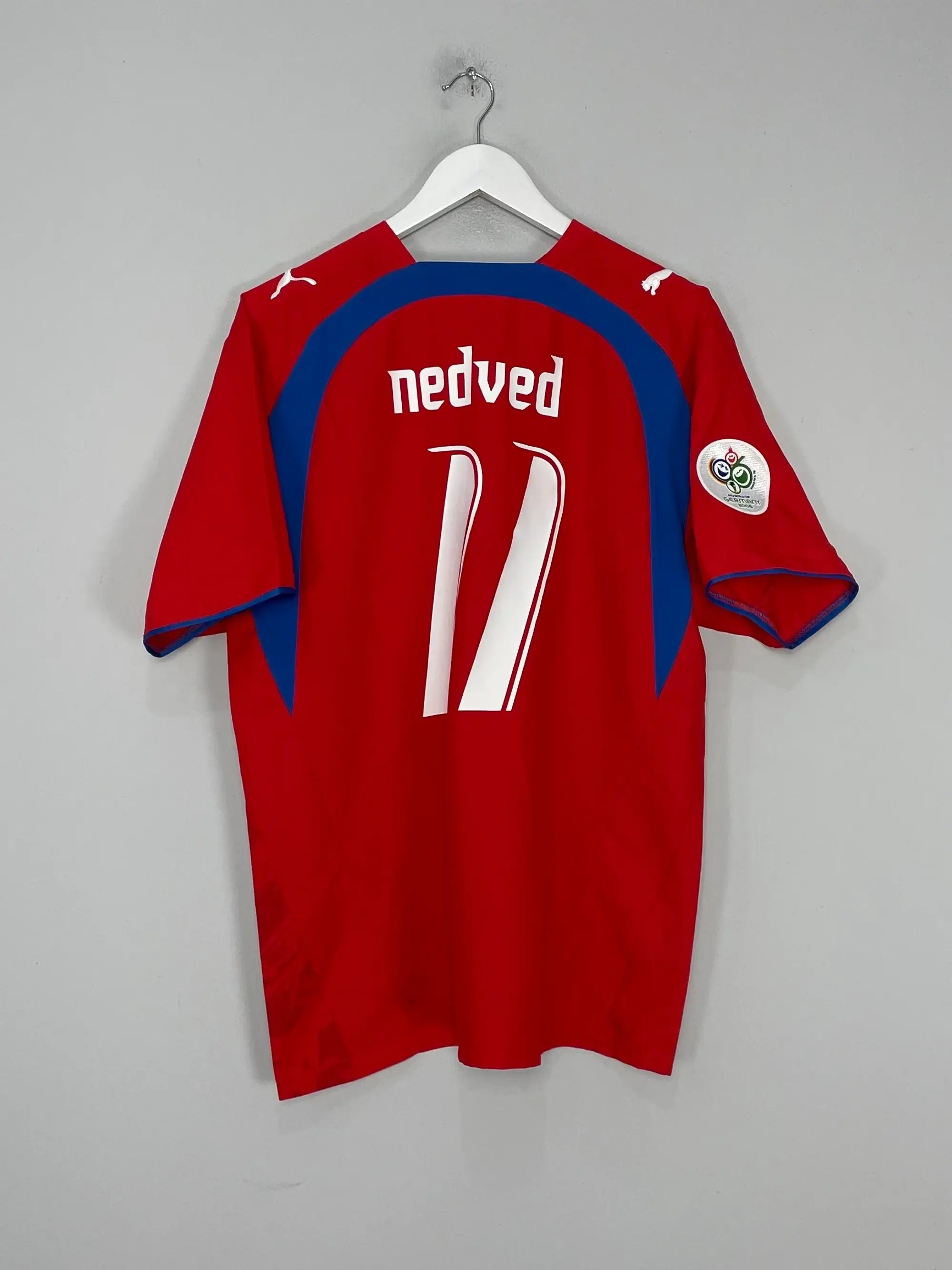 CULT KITS - 2006/07 CZECH REPUBLIC NEDVED #11 HOME SHIRT (L) PUMA