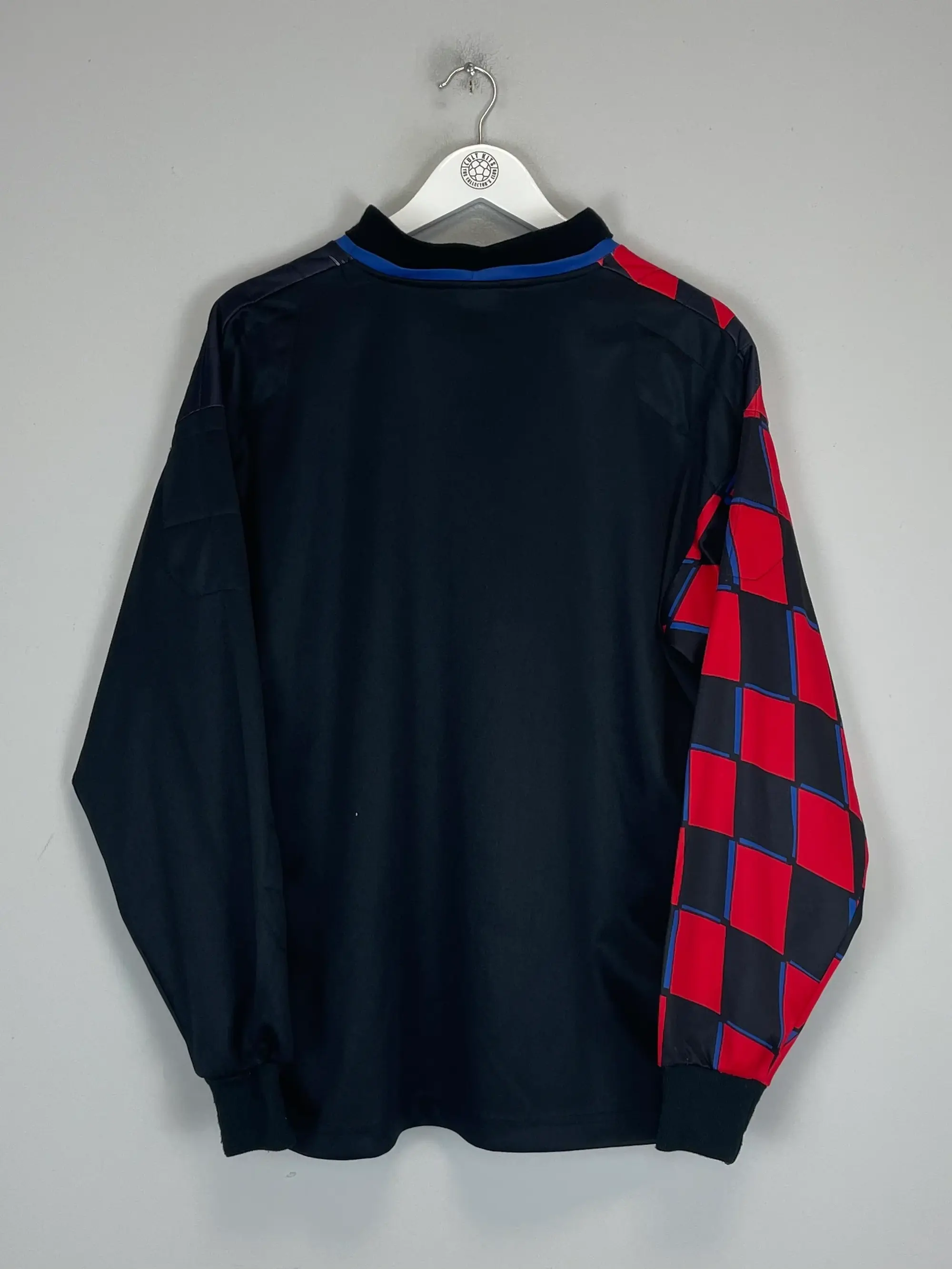 CULT KITS - 1998/99 CROATIA GK SHIRT (M) LOTTO