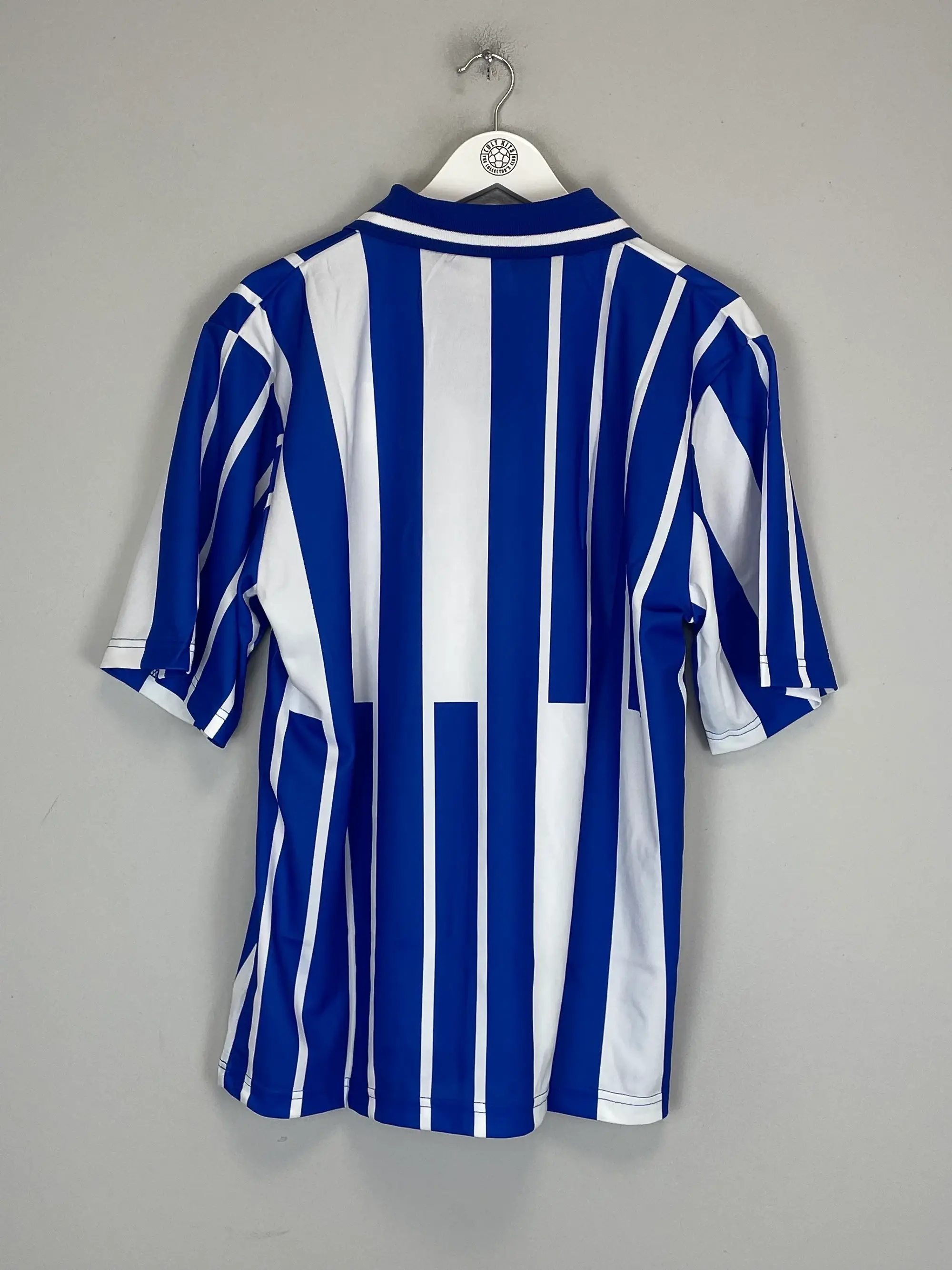 CULT KITS - 1998/99 COLCHESTER UNITED *BNWT* HOME SHIRT (L) PATRICK