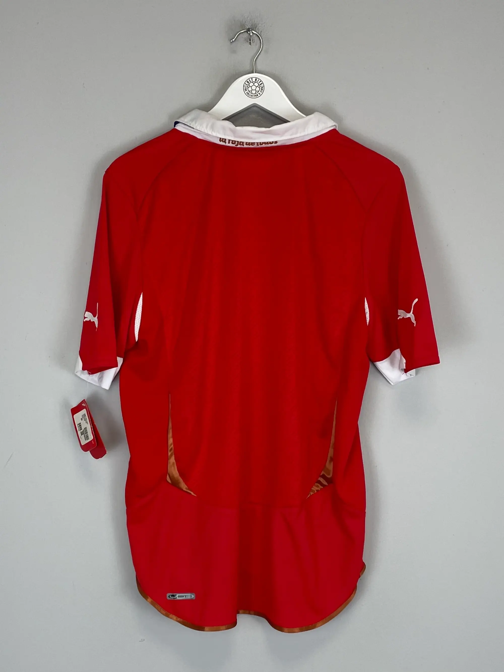 CULT KITS - 2011/12 CHILE *BNWT* HOME SHIRT (L) PUMA
