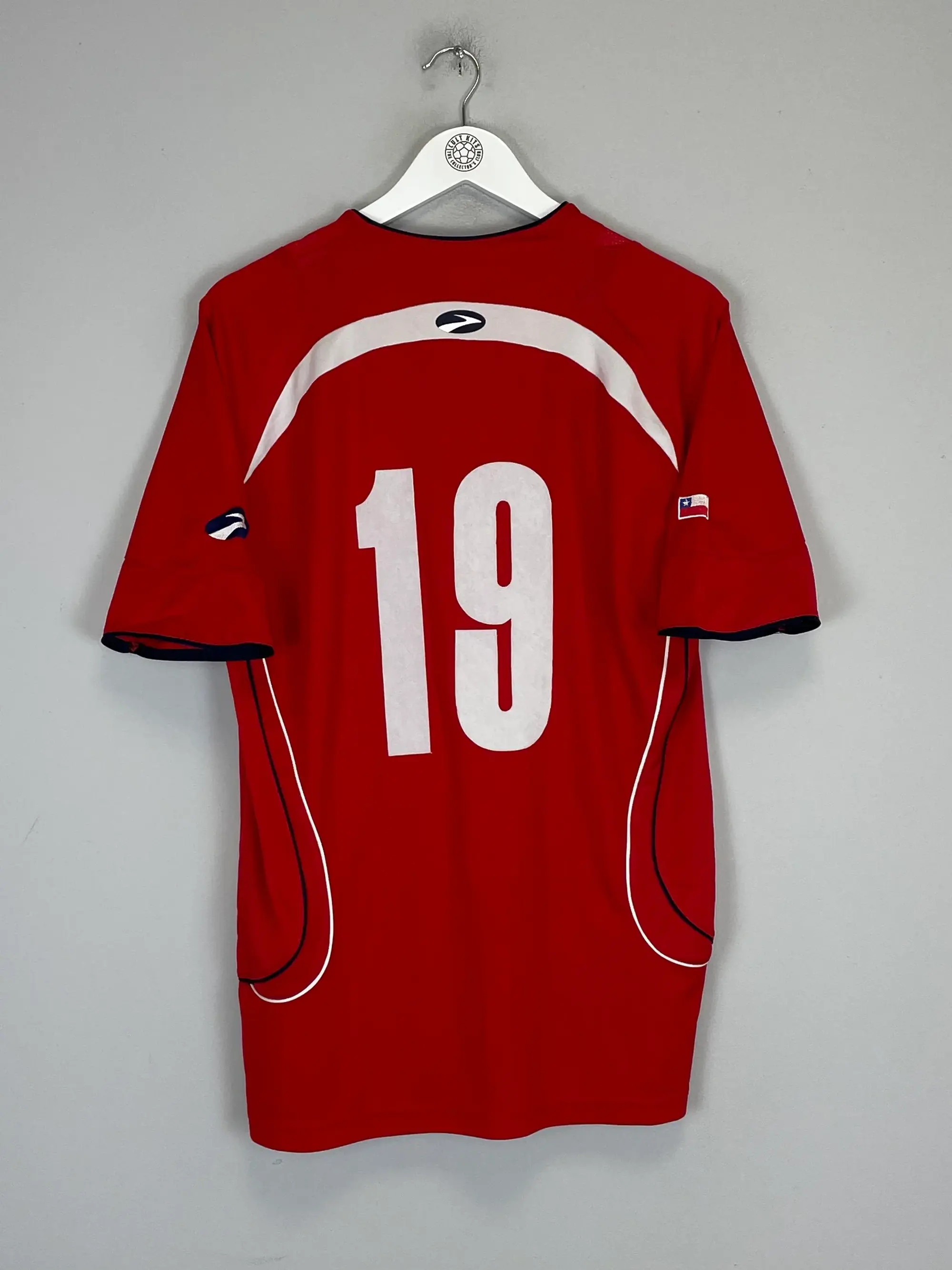 CULT KITS - 2007/09 CHILE #19 HOME SHIRT (L) BROOKS